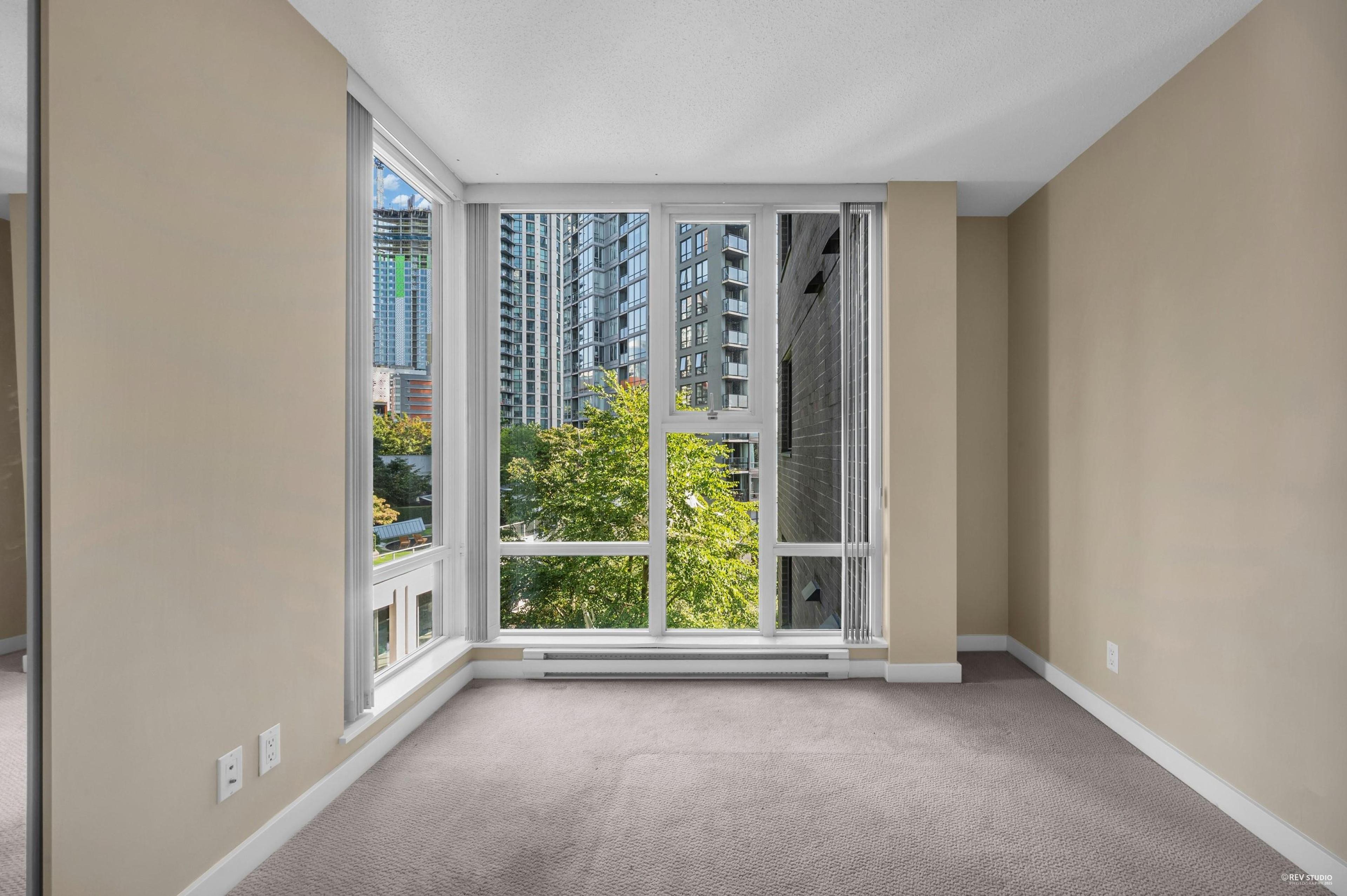 #607 583 BEACH CRESCENT - Image 15