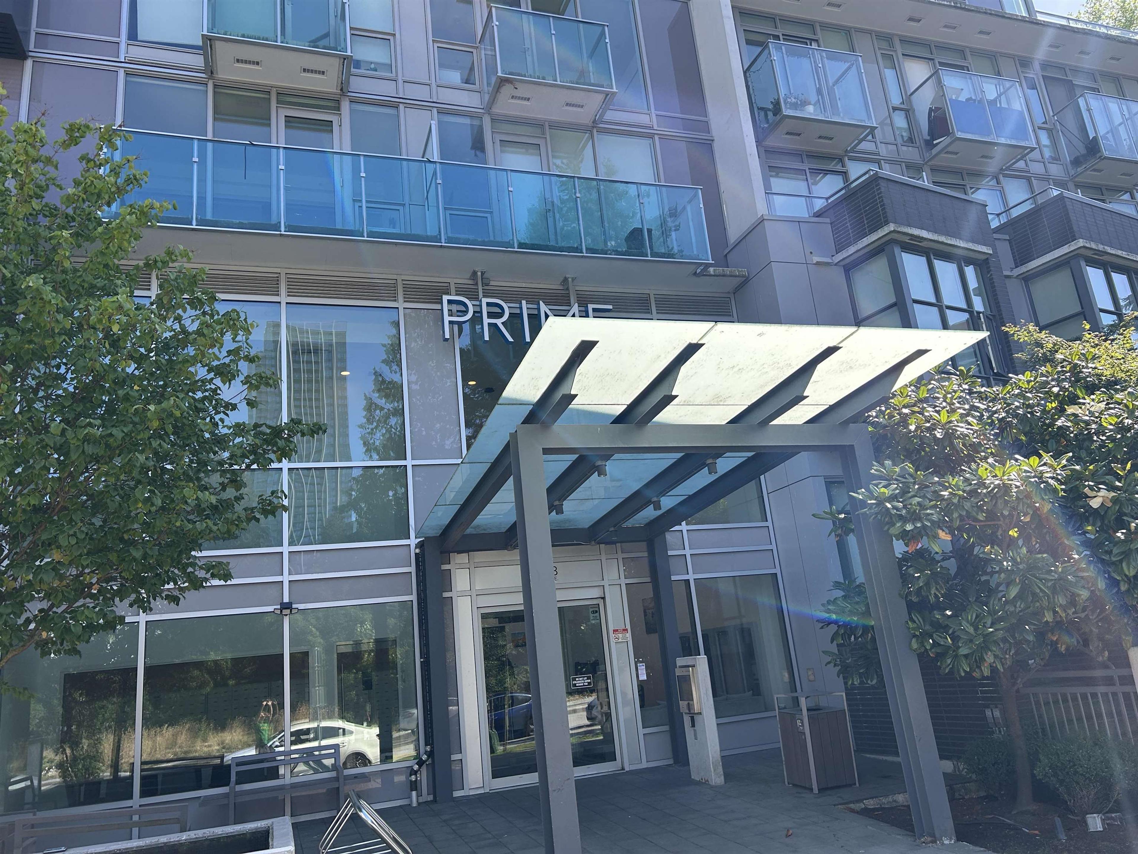 13438 Central Avenue, Surrey - Exteriors - Photo 5