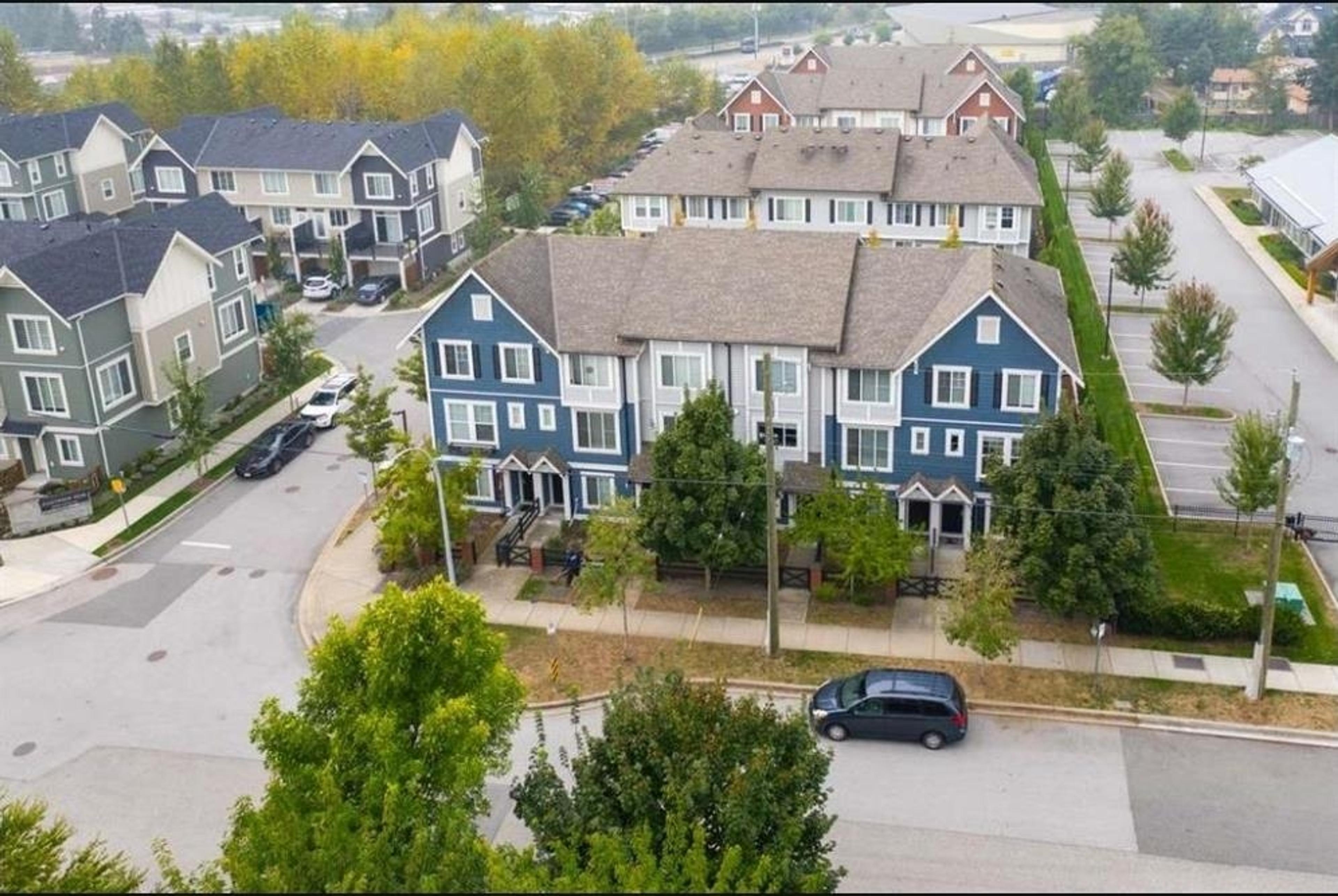 8713 158 Street, Surrey - Exteriors - Full Complex View, Drone/Aerial View - Photo 6