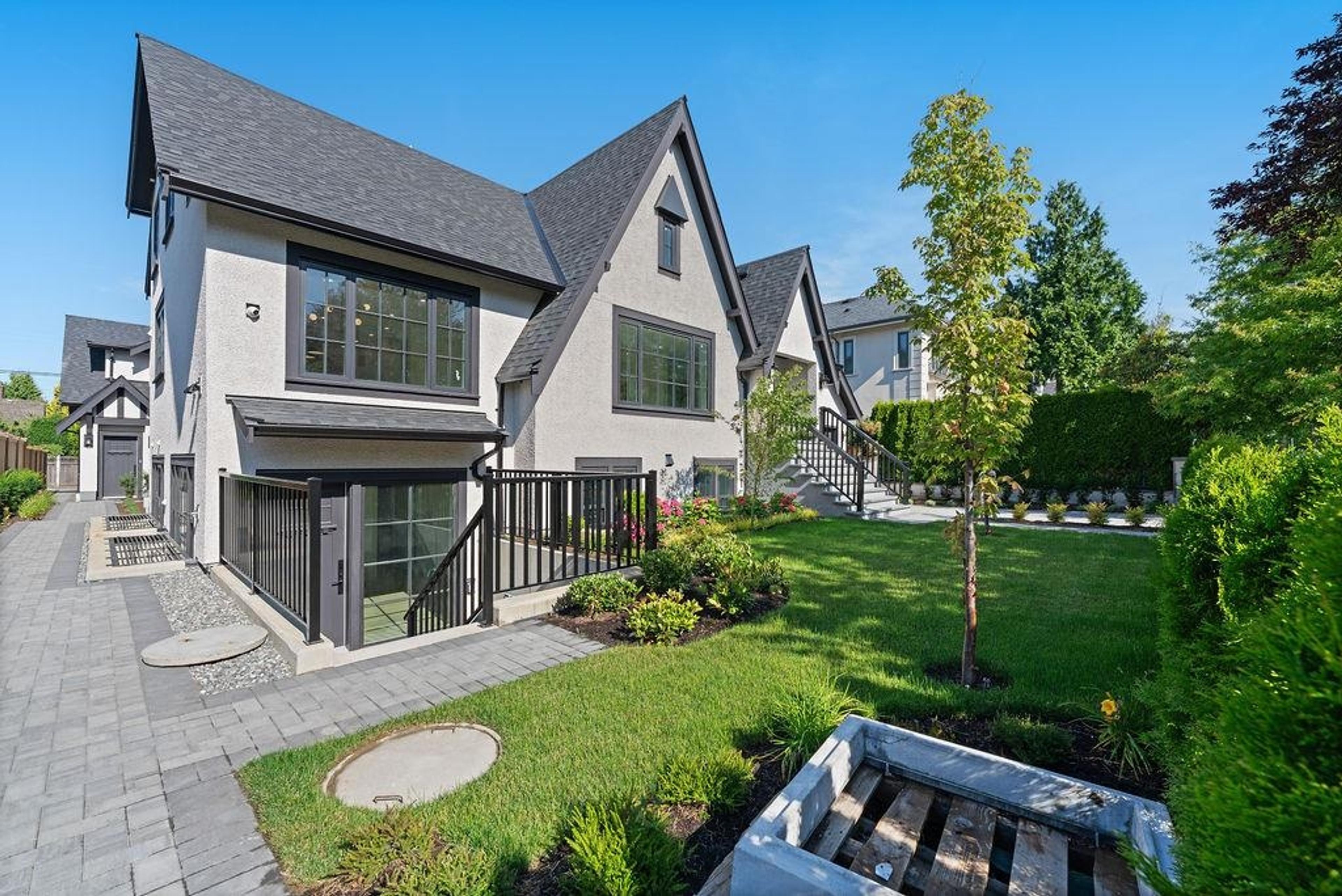 7059 Cypress Street, Vancouver - Exteriors - Full Complex View - Photo 1