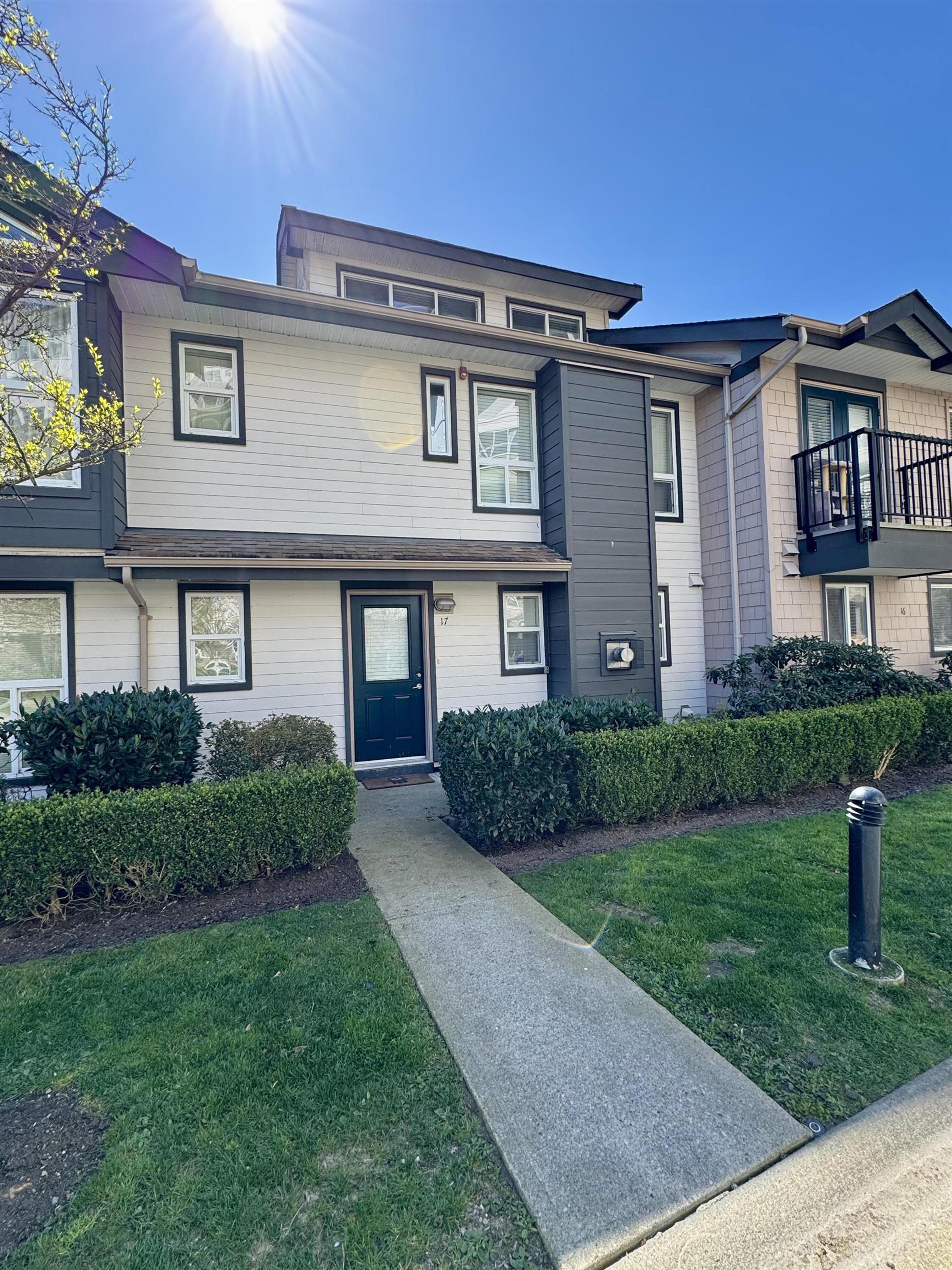 1204 Main Street, Squamish - Exteriors - Photo 1