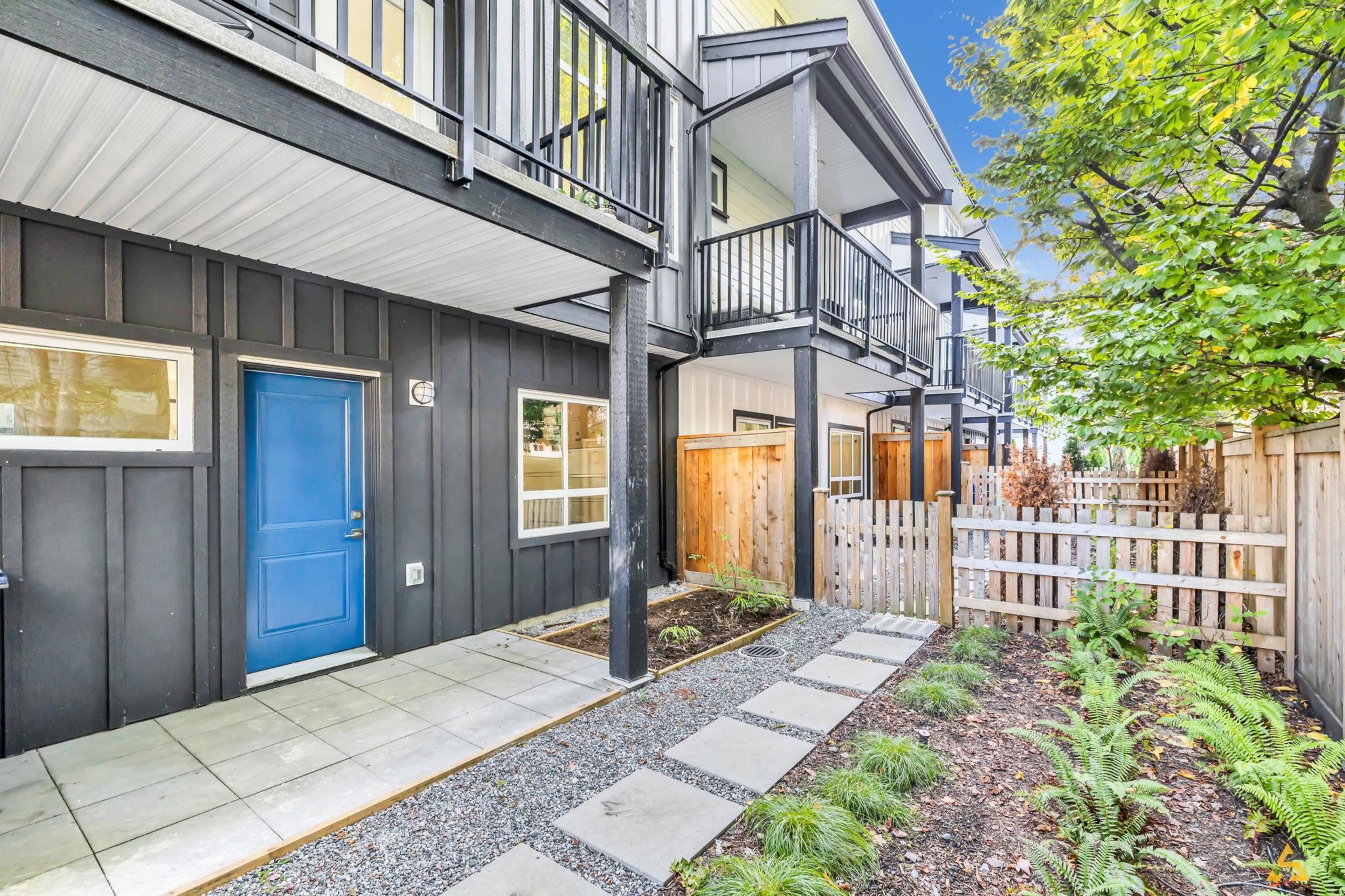 8137 164 Street, Surrey - Exteriors - Photo 1