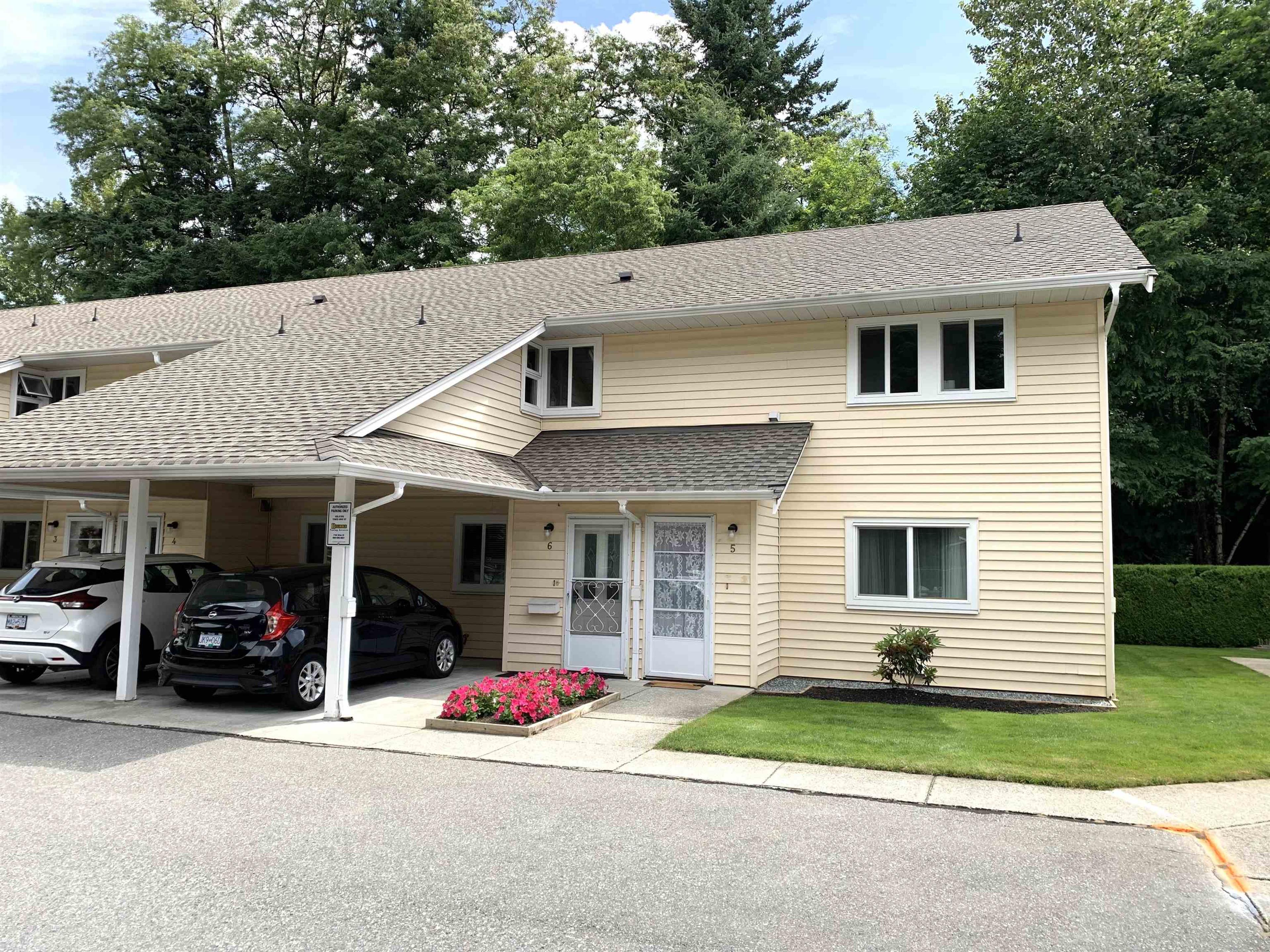 7525 Martin Place, Mission - Exteriors - Full Complex View - Photo 5