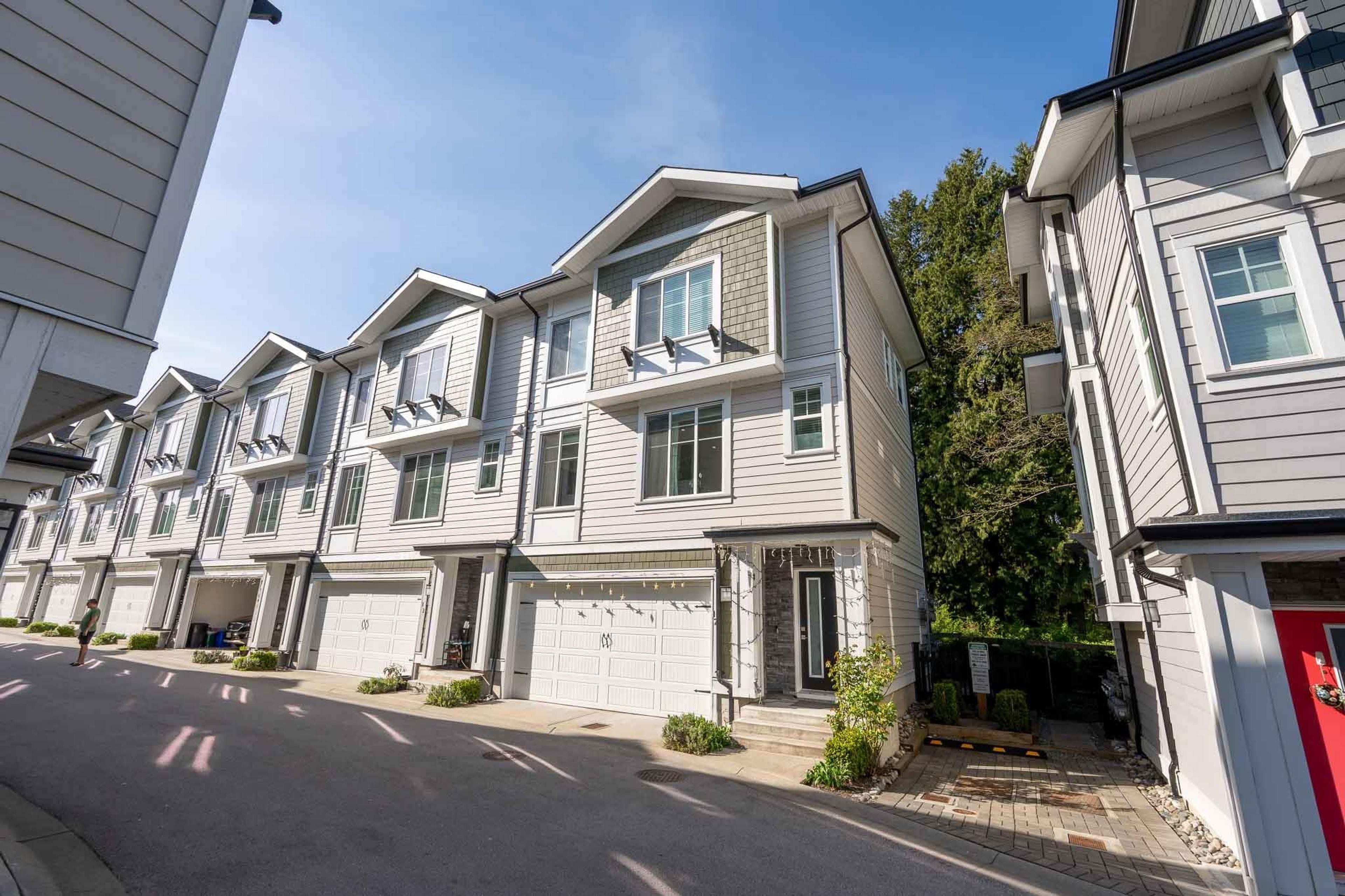 14499 64 Avenue, Surrey - Exteriors - Full Complex View - Photo 2