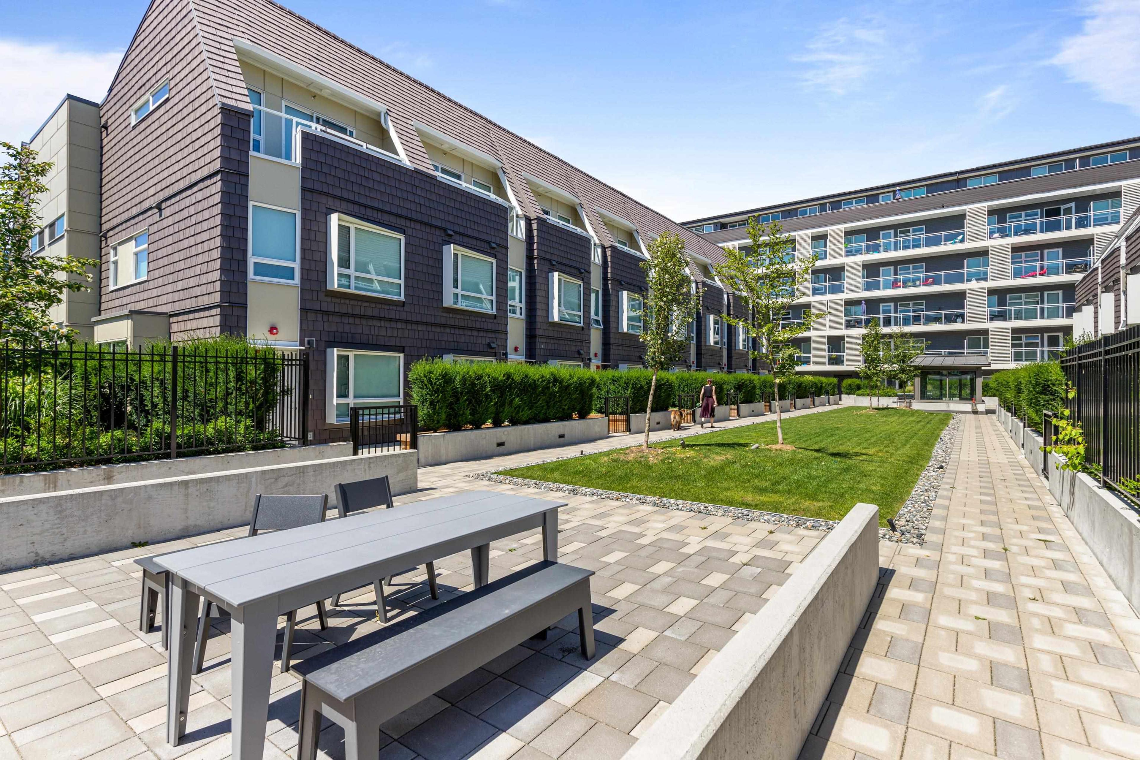 22226 Brown Avenue, Maple Ridge - Exteriors - Full Complex View - Photo 3