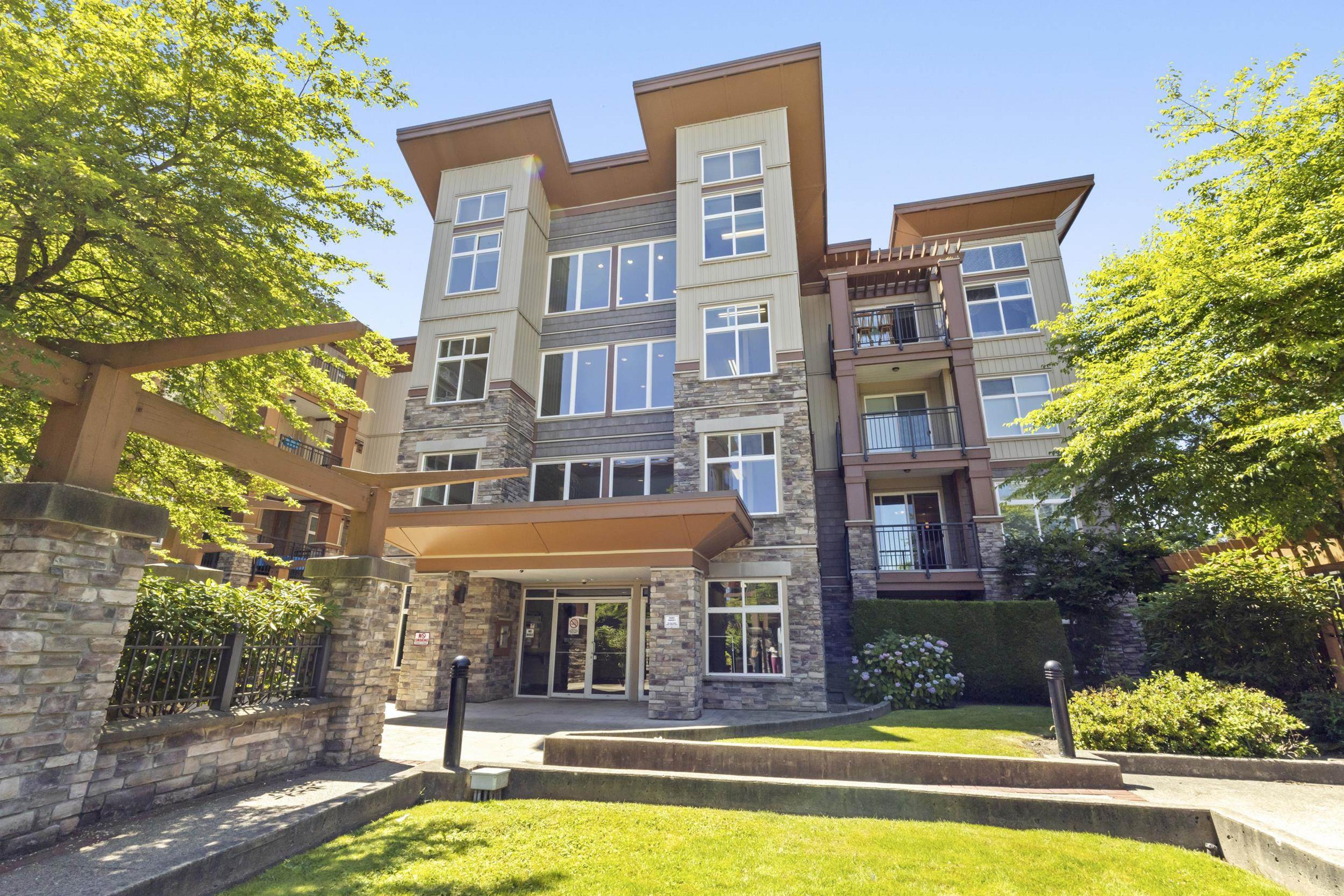 10237 133 Street, Surrey - Exteriors - Photo 1