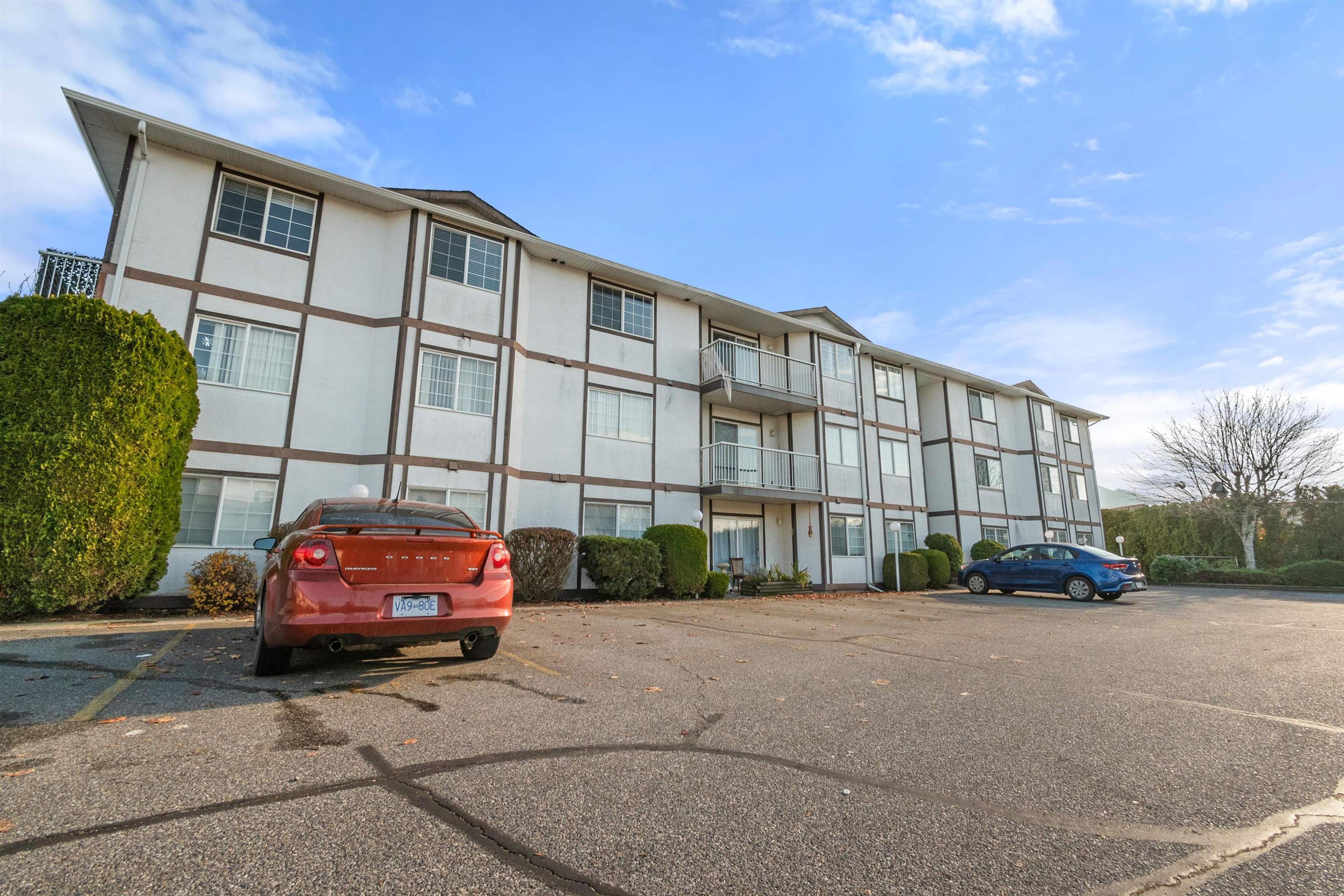 45669 Mcintosh Drive, Chilliwack - Exteriors - Photo 7