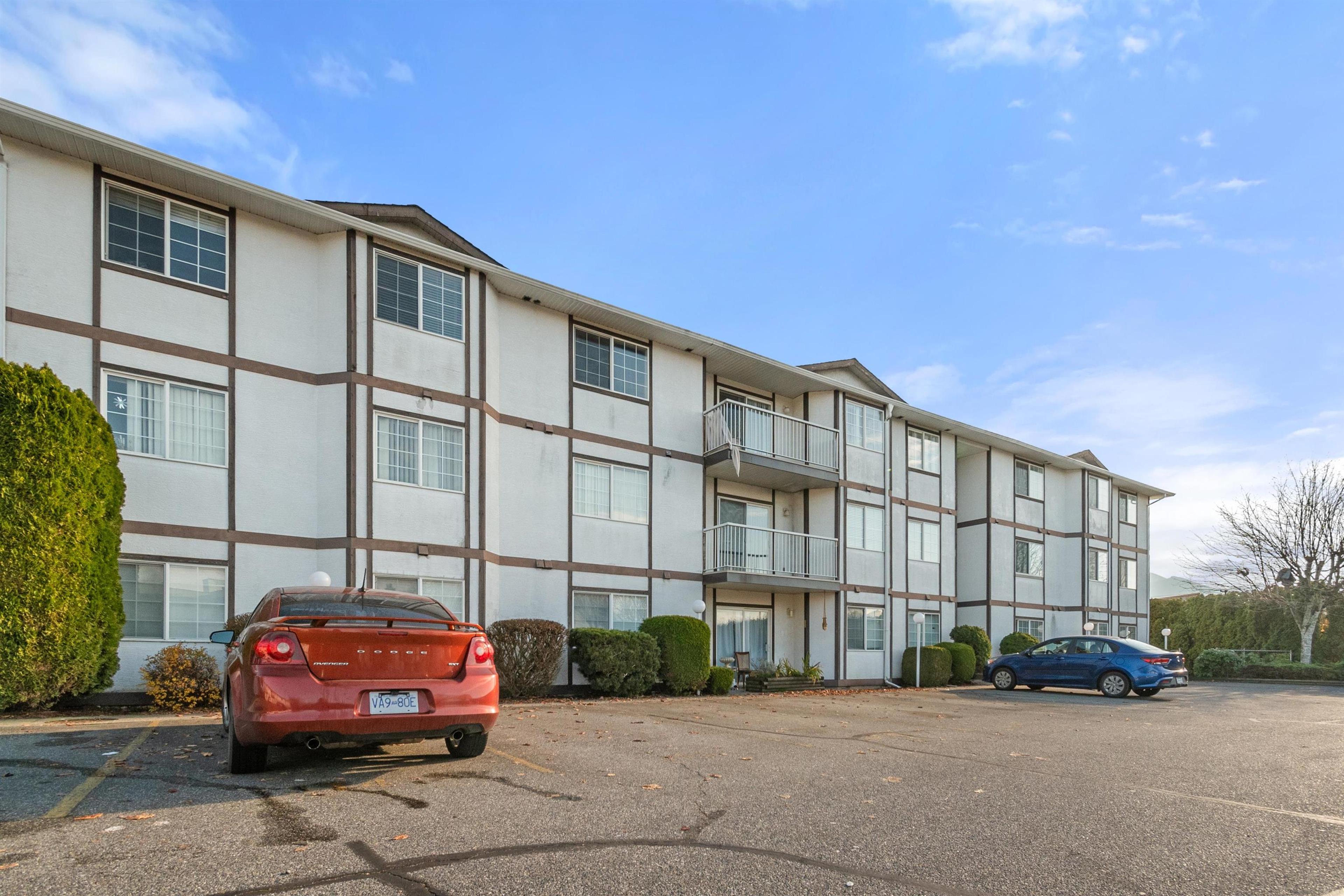 45669 Mcintosh Drive, Chilliwack - Exteriors - Photo 8