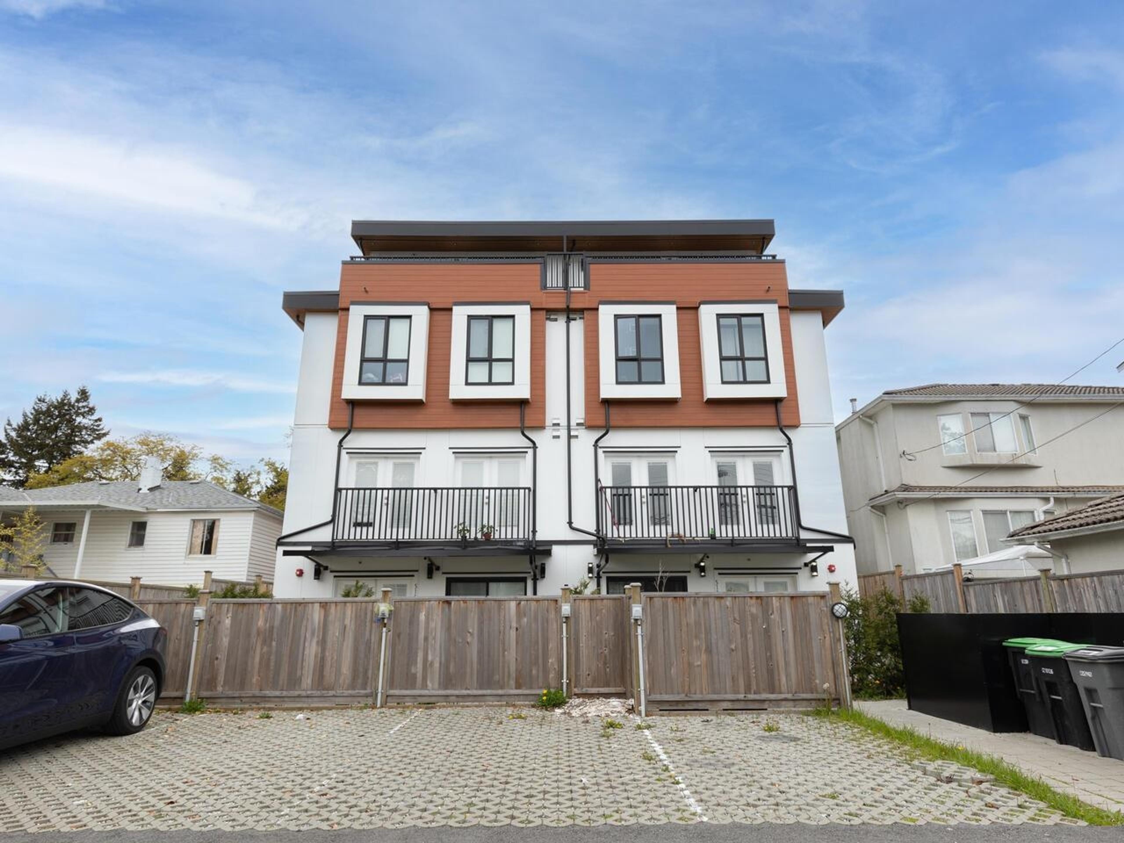 5140 Slocan Street, Vancouver - Exteriors - Full Complex View - Photo 5