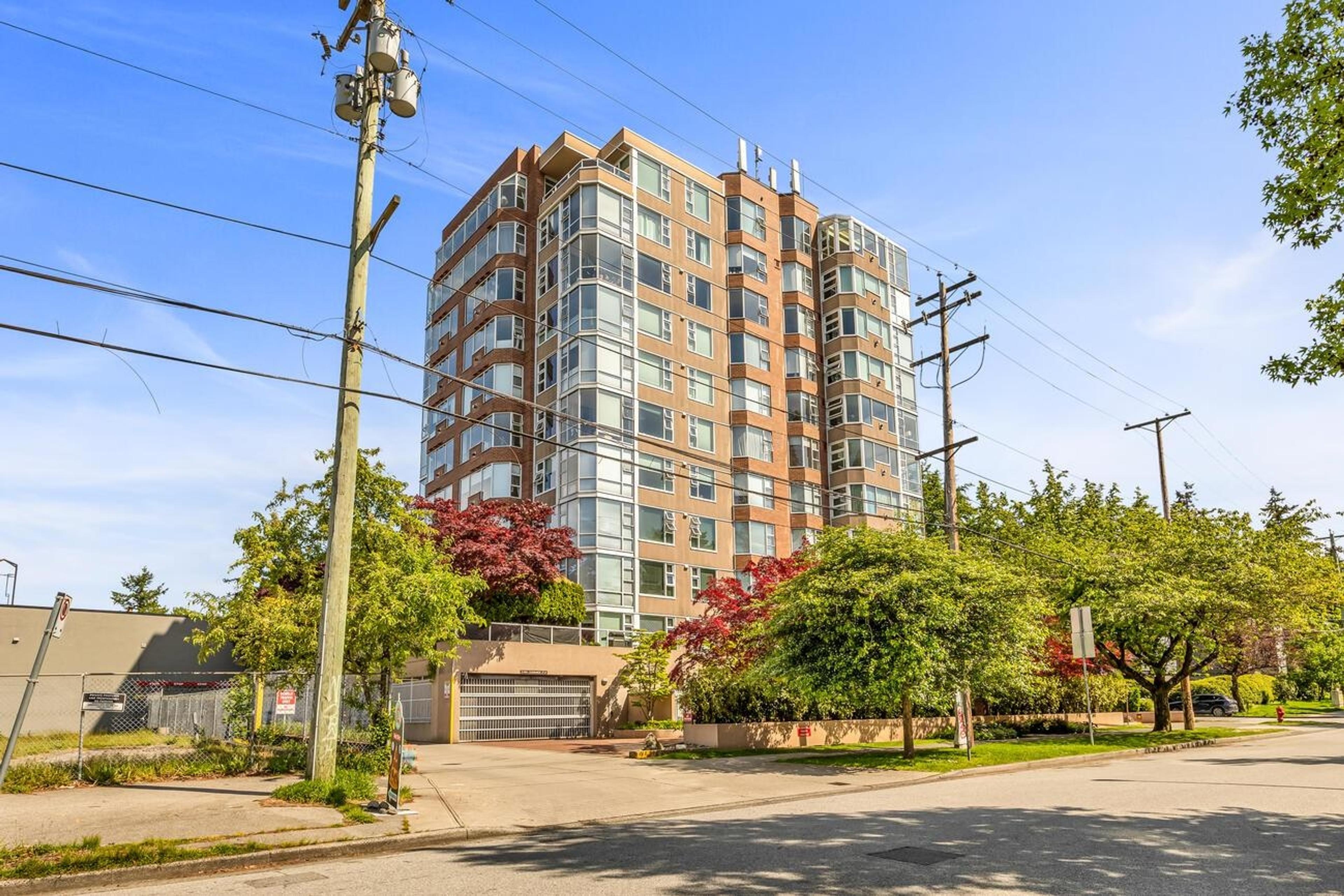 2020 Highbury Street, Vancouver - Exteriors - Photo 1