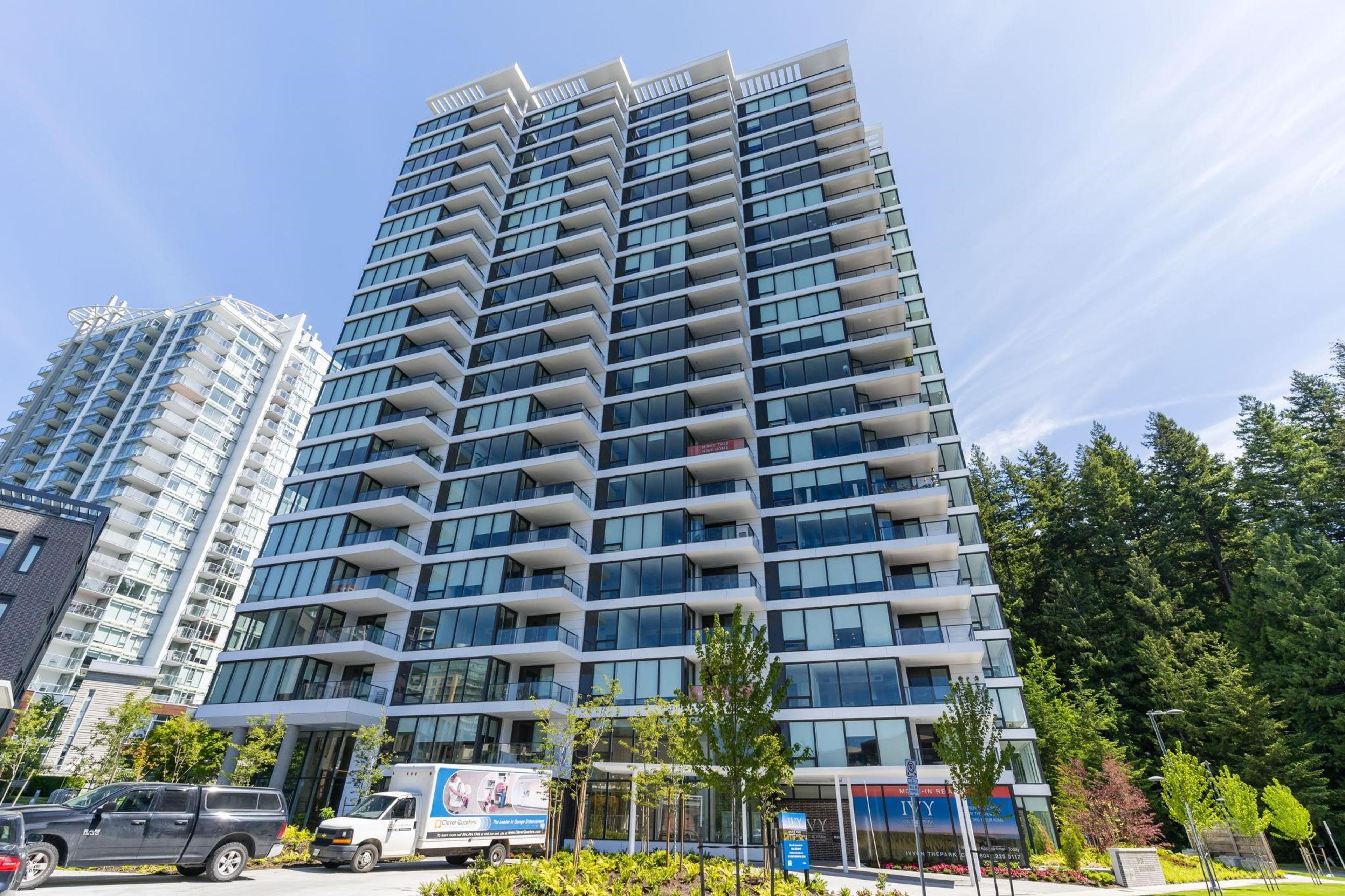 5629 Birney Avenue, Vancouver - Exteriors - Full Complex View - Photo 2
