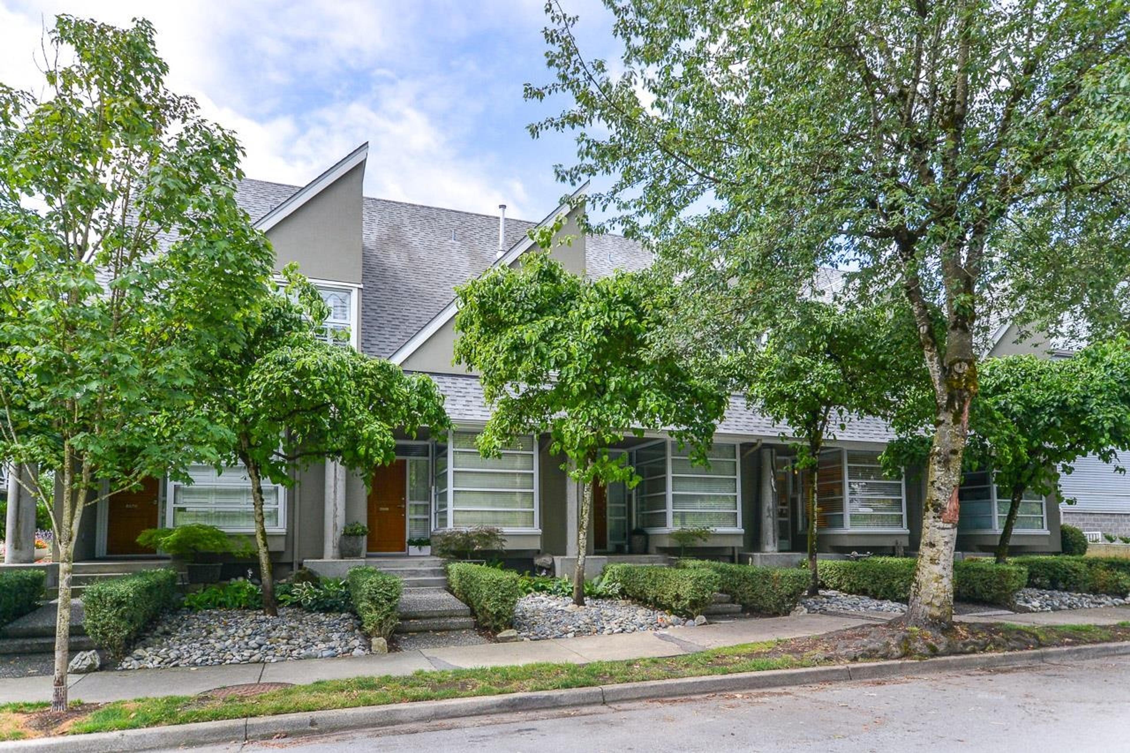 2020 E Kent Avenue South, Vancouver - Exteriors - Photo 5