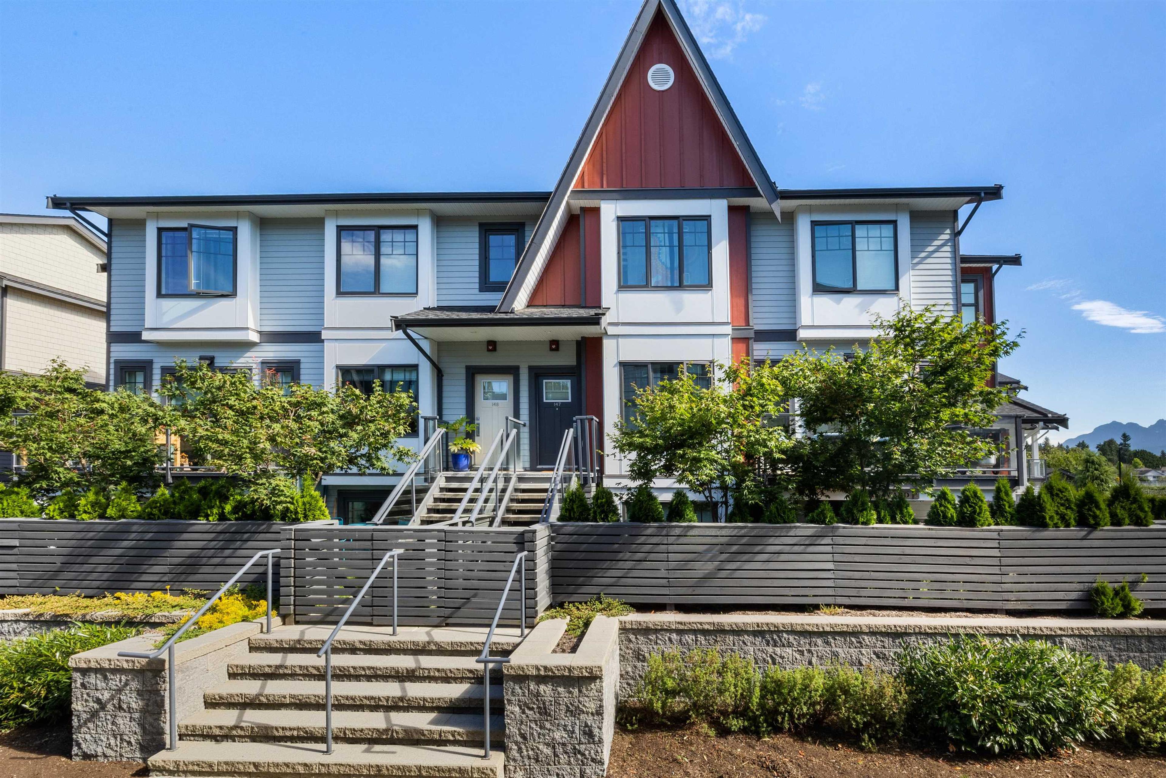 19451 Sutton Avenue, Pitt Meadows - Exteriors - Full Complex View - Photo 2