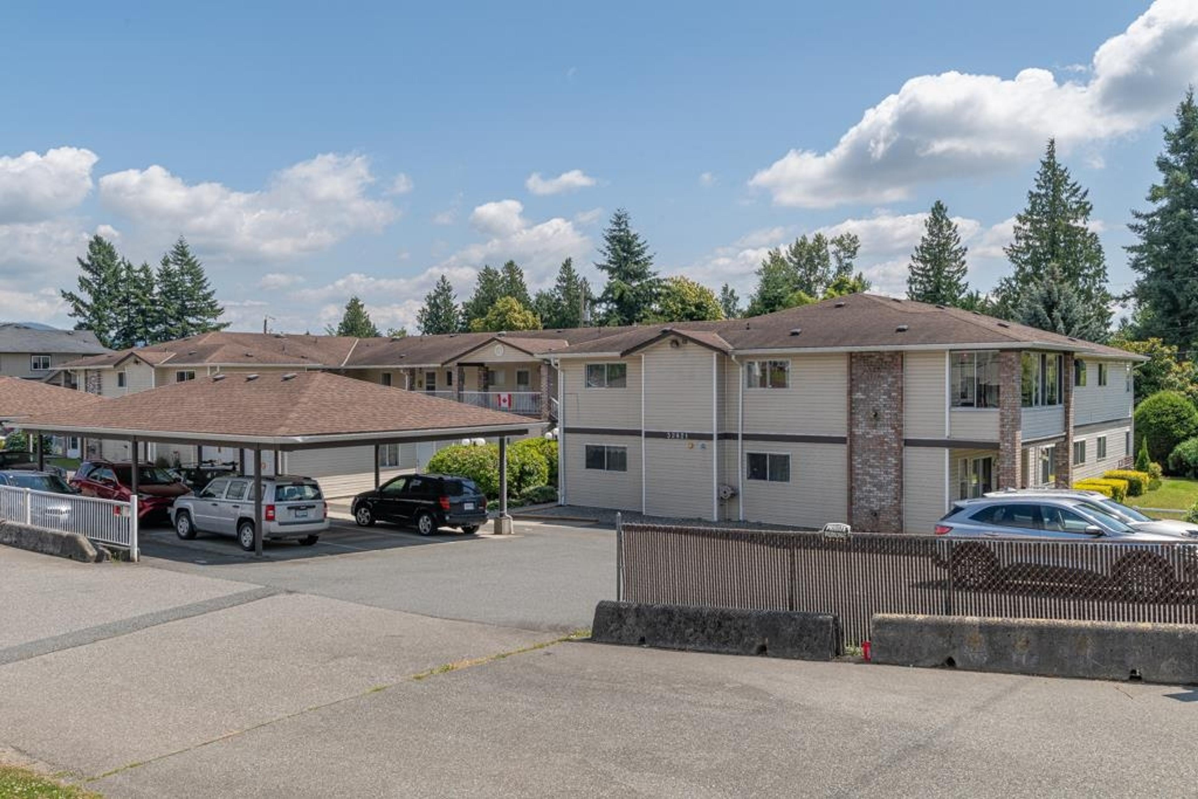 32821 6th Avenue, Mission - Exteriors - Full Complex View - Photo 3