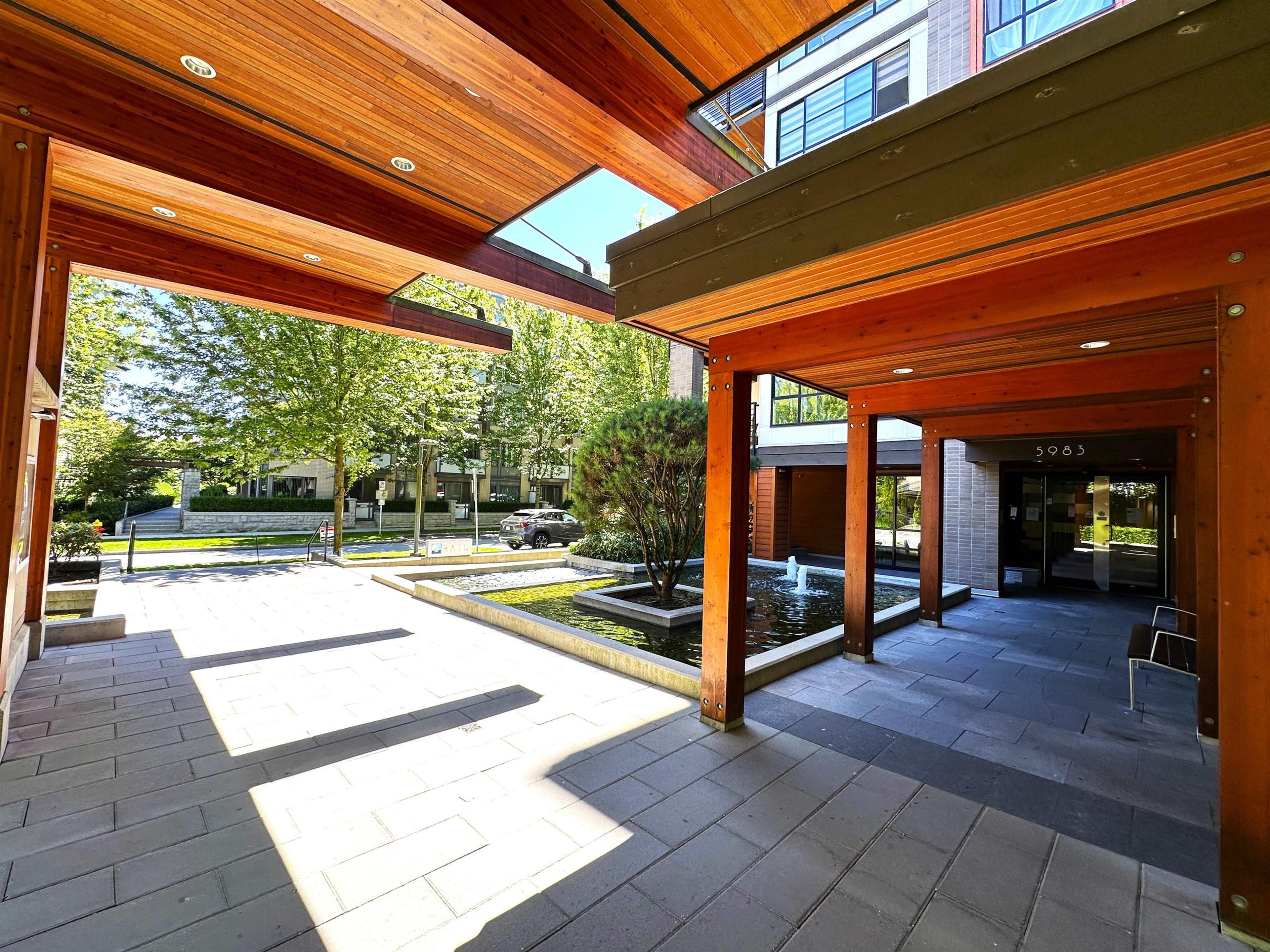 5981 Gray Avenue, Vancouver - Exteriors - Photo 2