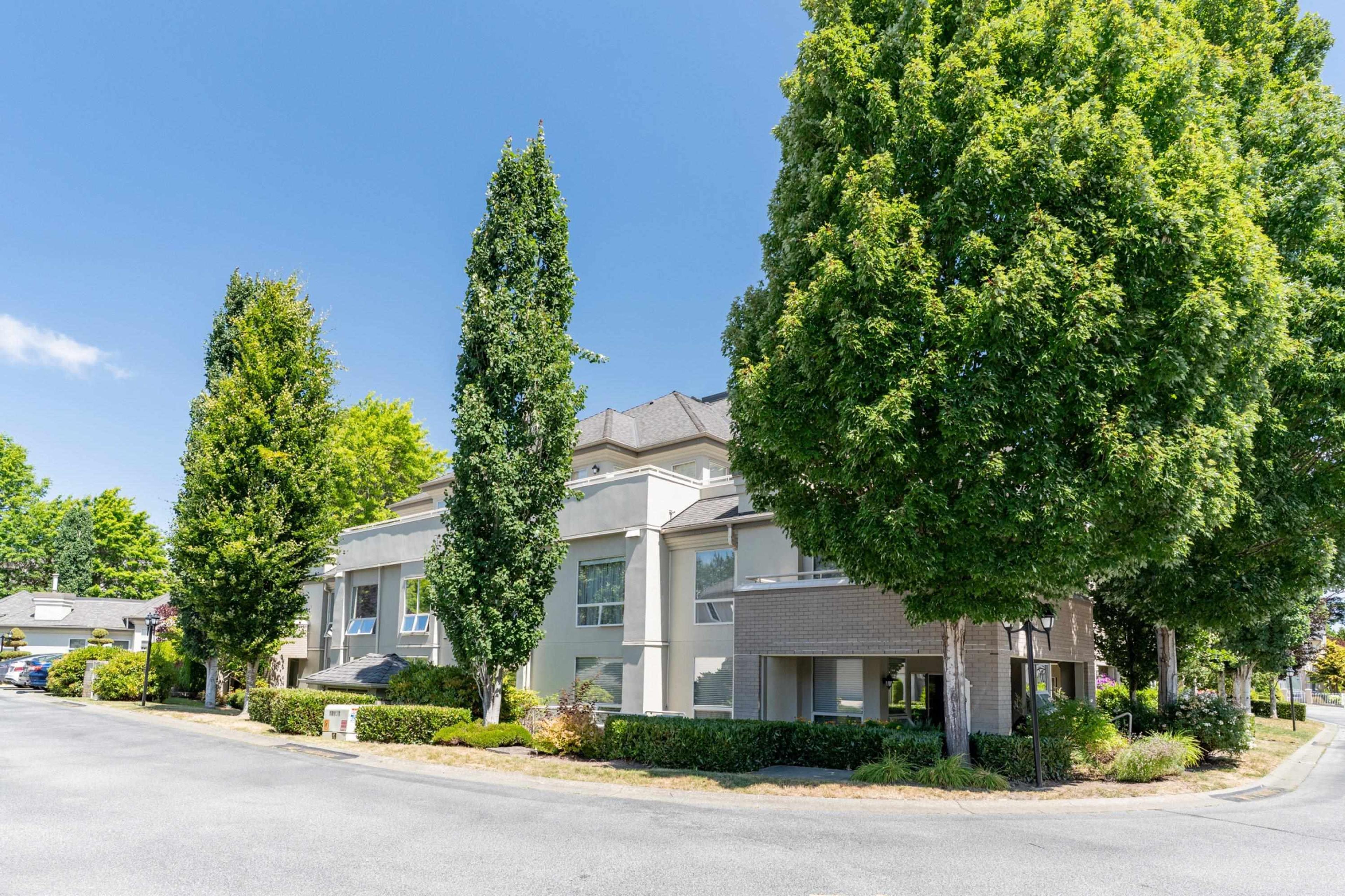 1100 56 Street, Delta - Exteriors - Full Complex View - Photo 7