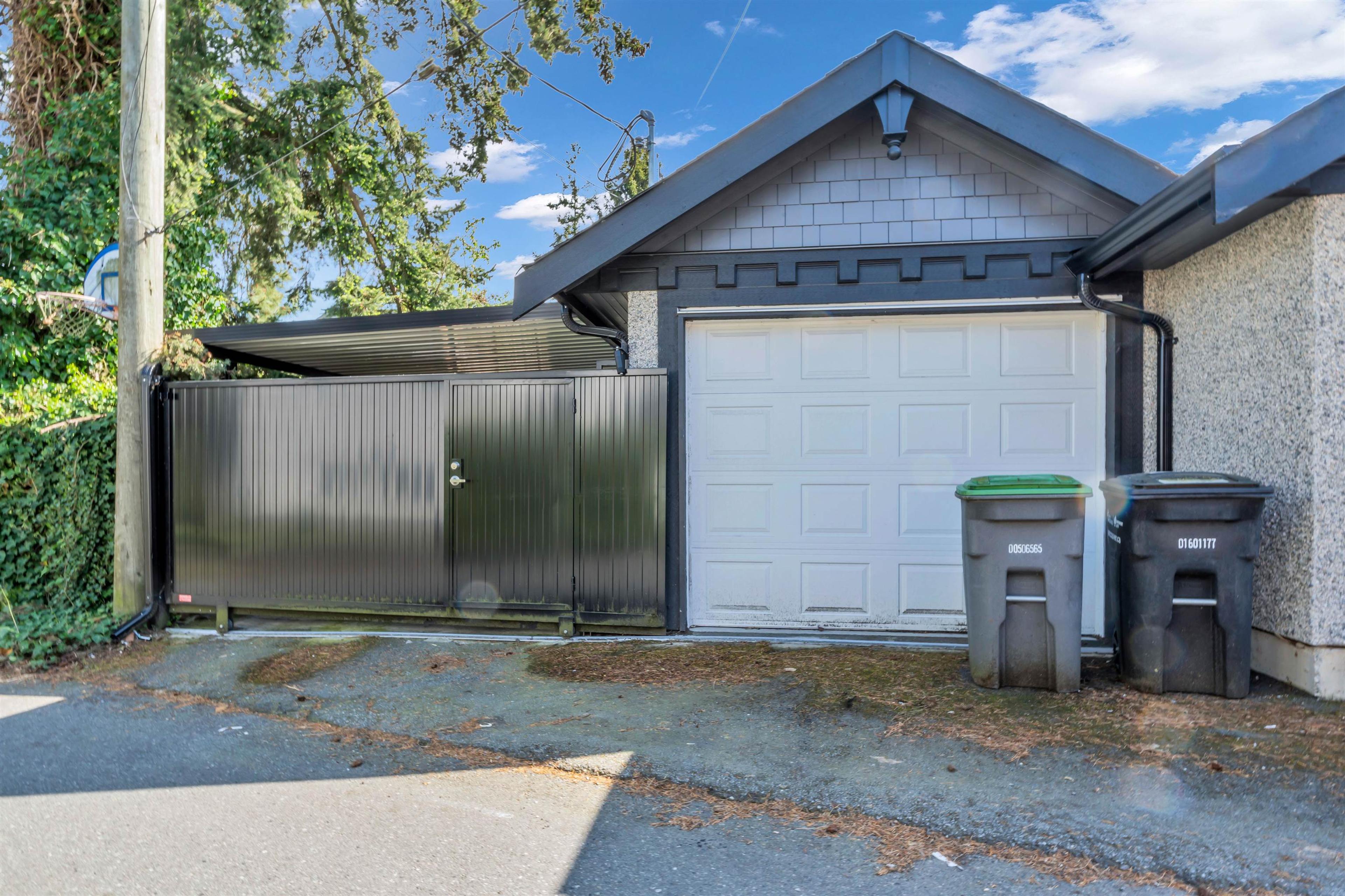 1125 Park Drive, Vancouver - Exteriors - Photo 1