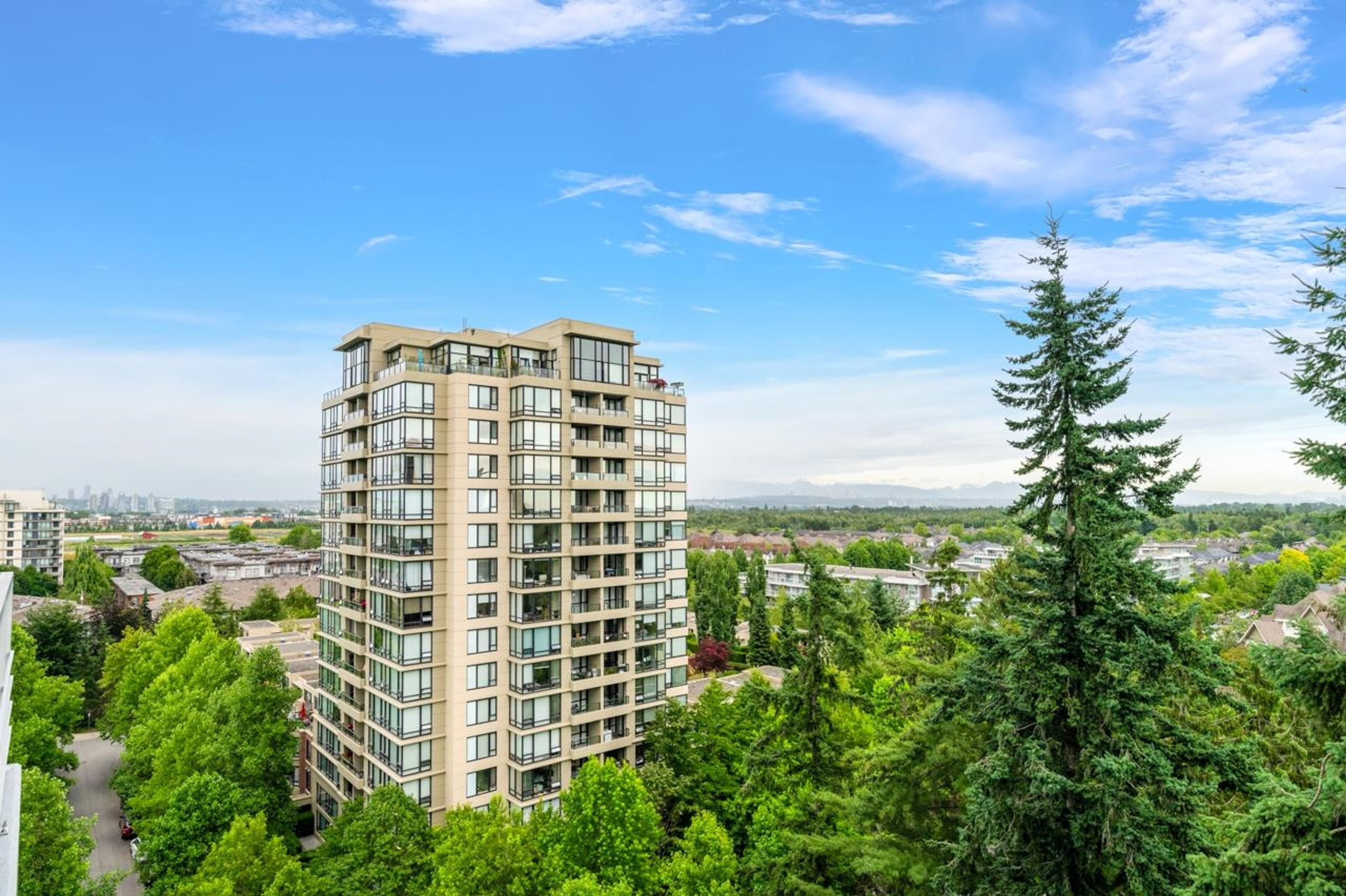 9099 Cook Road, Richmond - Exteriors - Photo 1