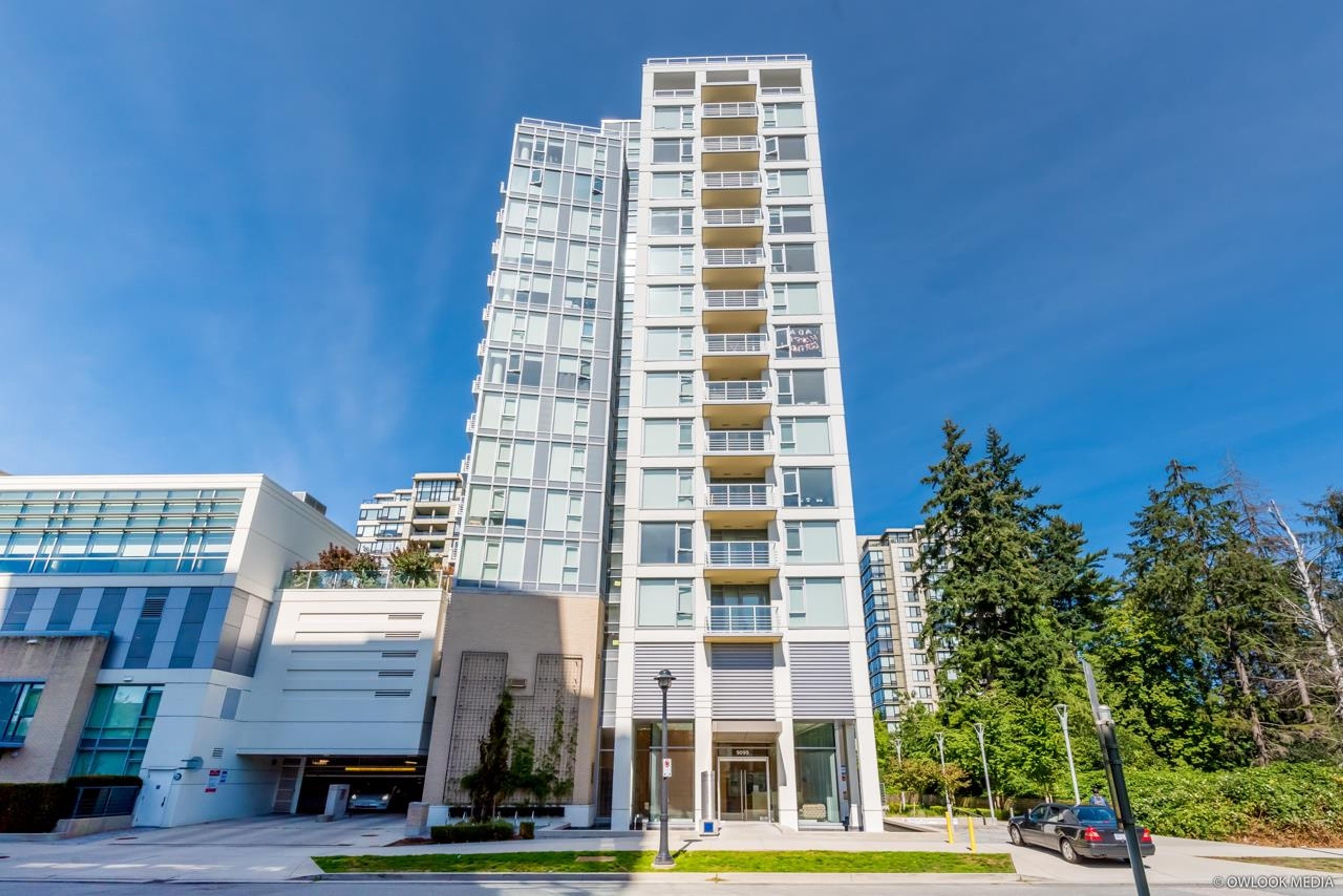 9099 Cook Road, Richmond - Exteriors - Photo 2