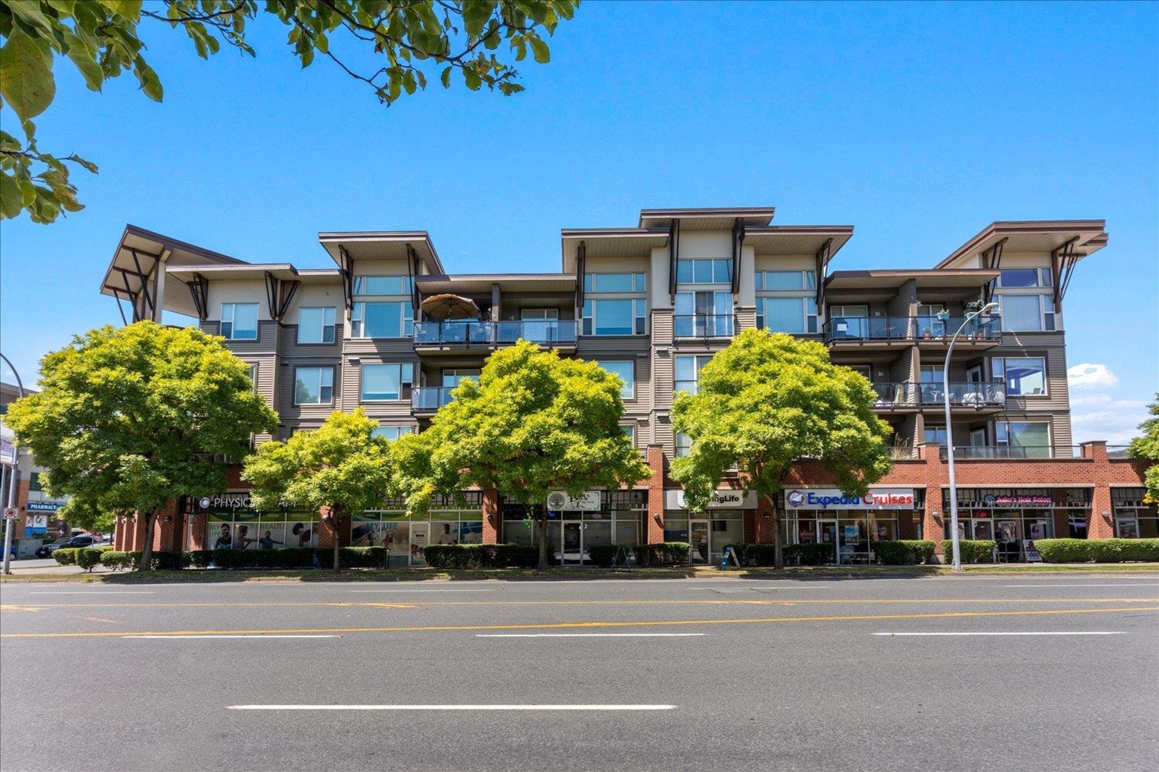 1975 Mccallum Road, Abbotsford - Exteriors - Full Complex View - Photo 2
