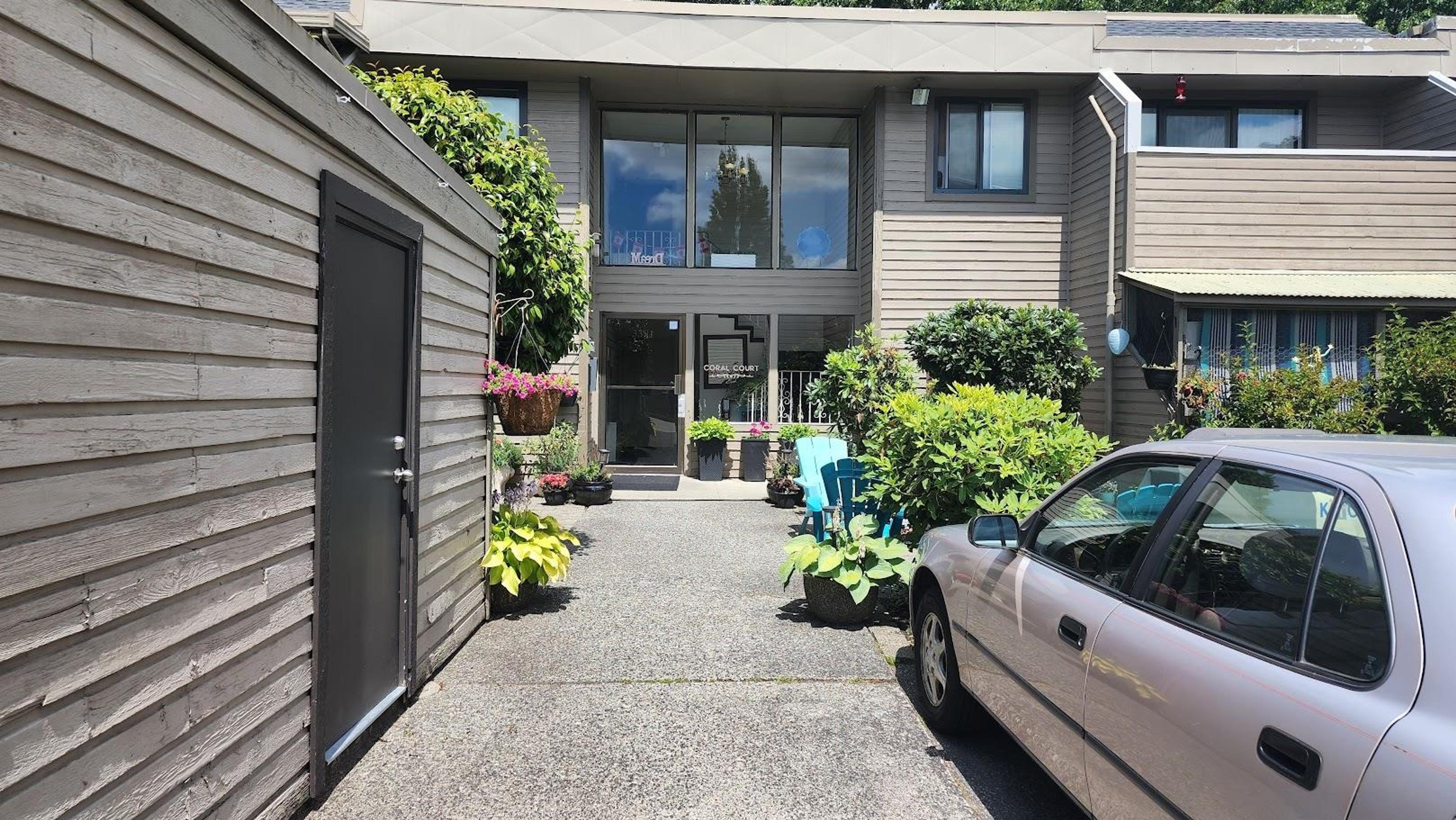 3391 Springfield Drive, Richmond - Exteriors - Photo 1