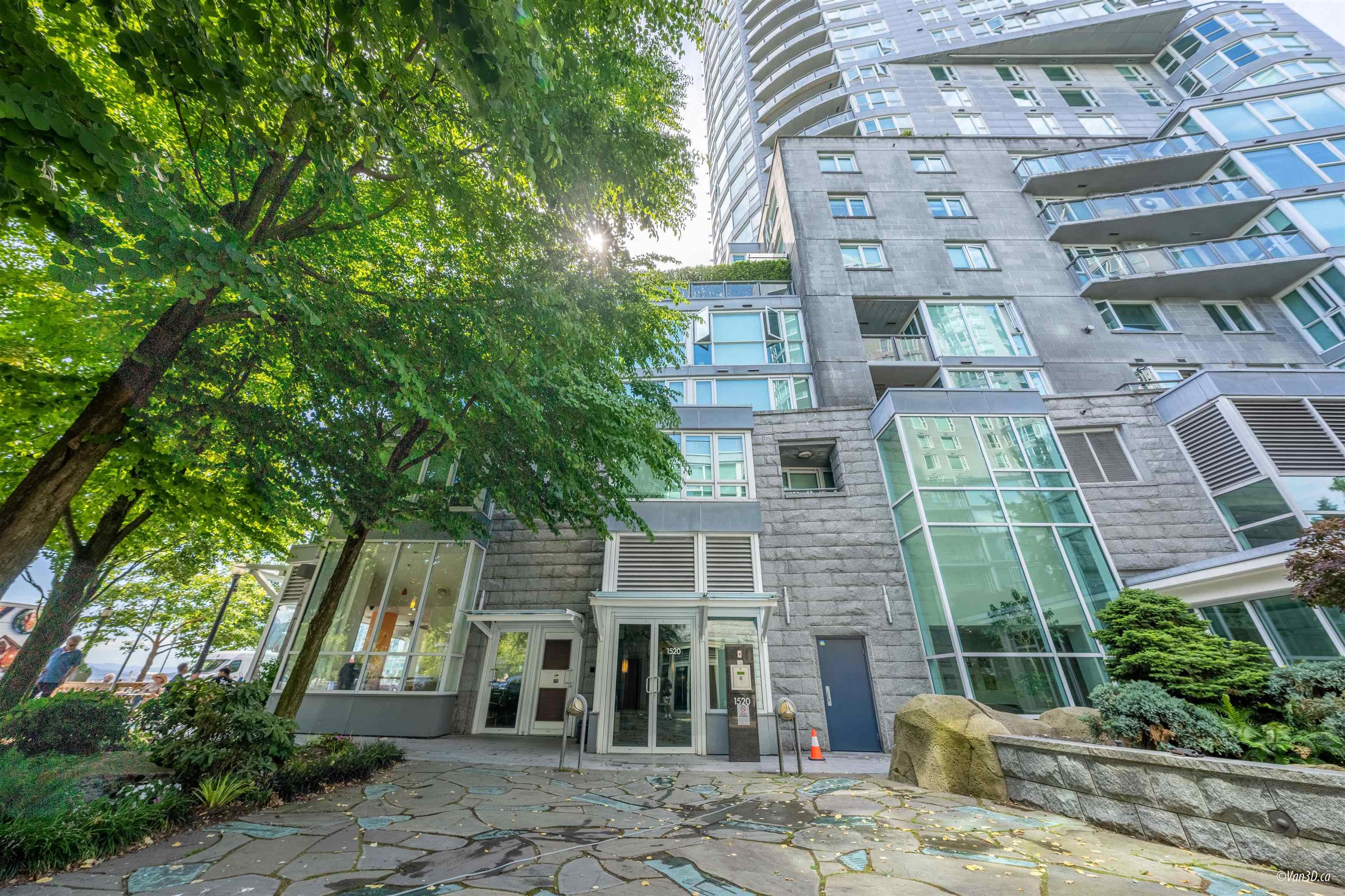 535 Nicola Street, Vancouver - Exteriors - Photo 1