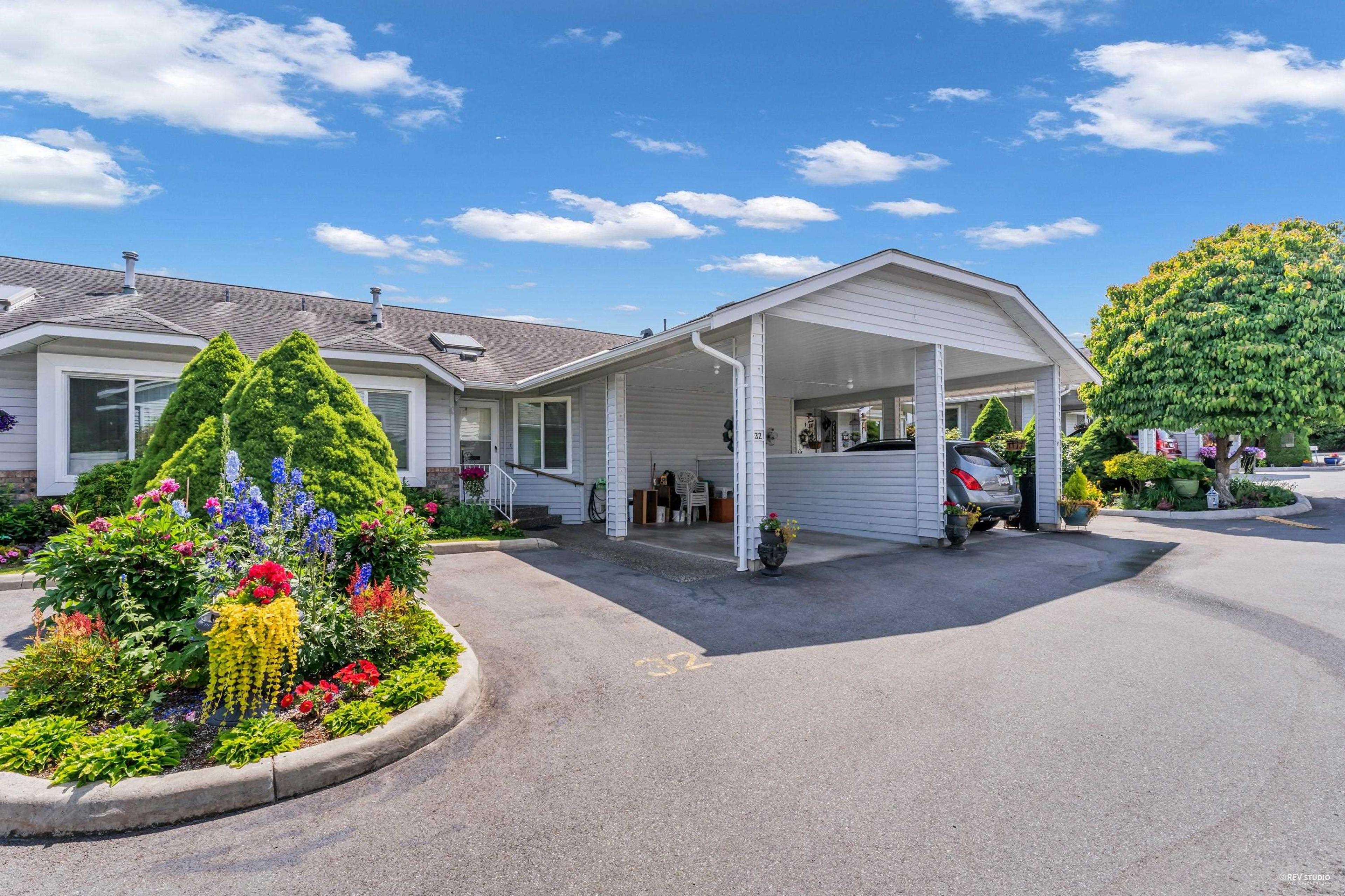 2989 Trafalgar Street, Abbotsford - Exteriors - Photo 3