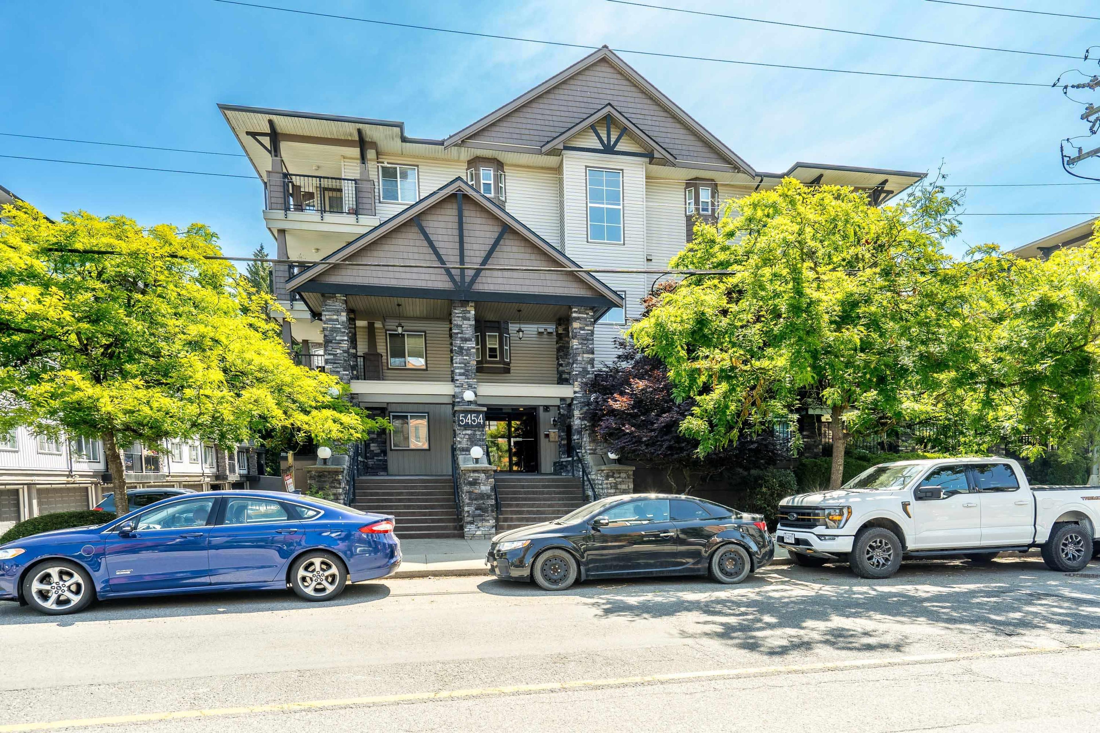 5454 198 Street, Langley - Exteriors - Full Complex View - Photo 1