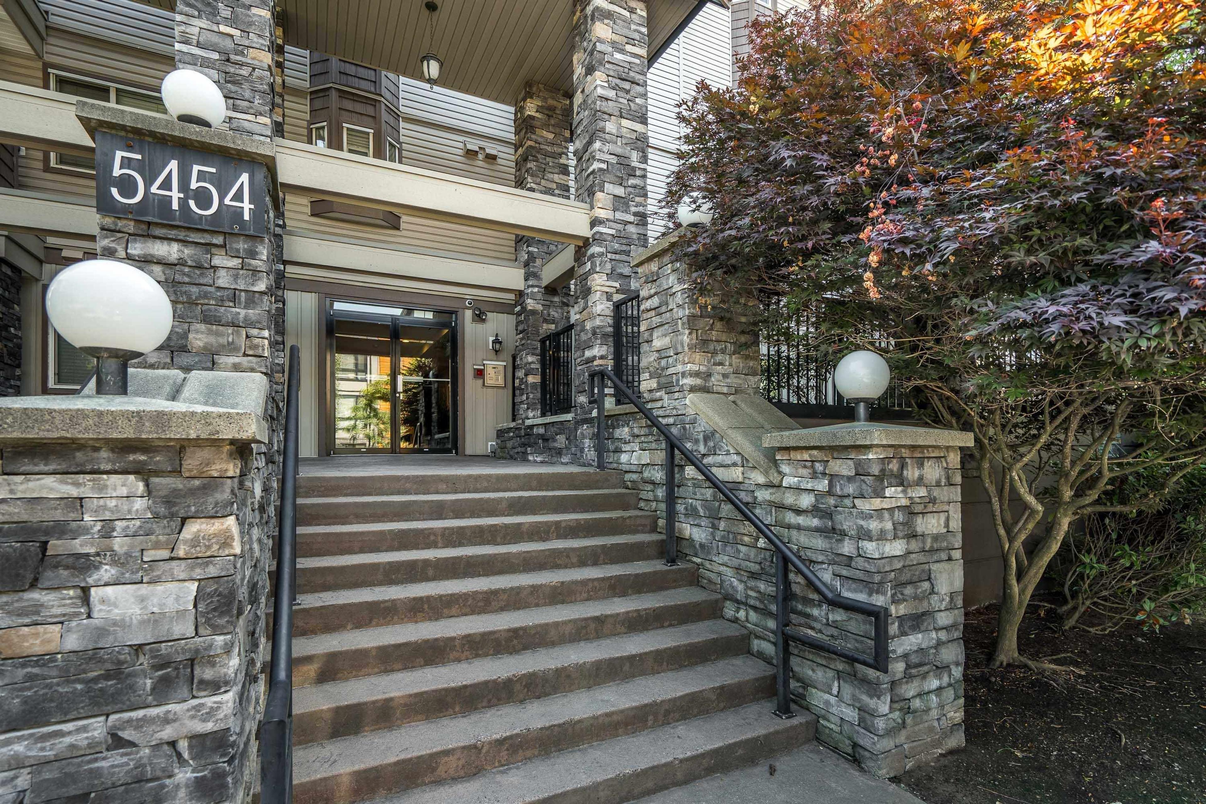 5454 198 Street, Langley - Exteriors - Photo 2