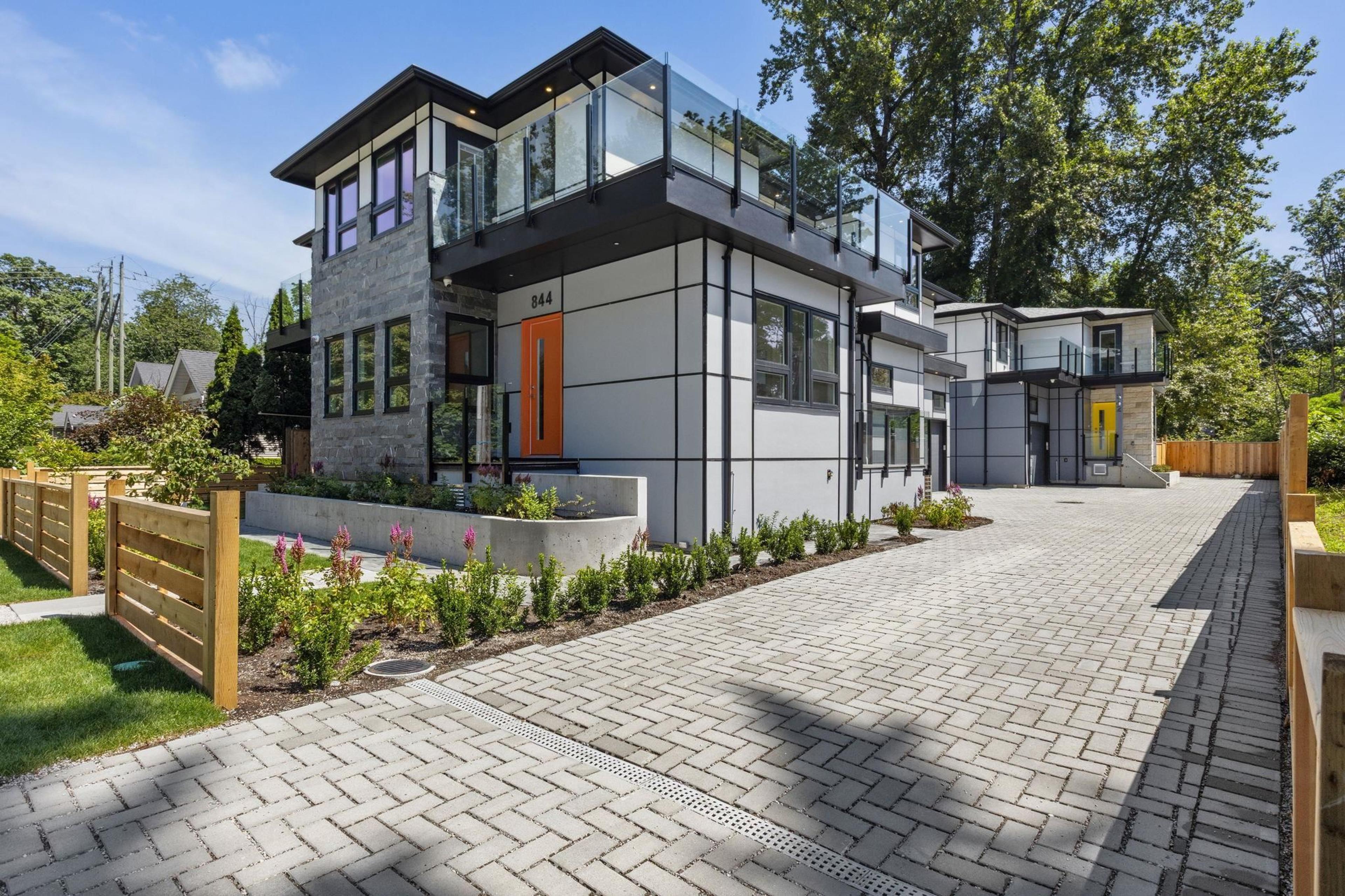 844 St. Denis Avenue, North Vancouver - Exteriors - Full Complex View - Photo 2