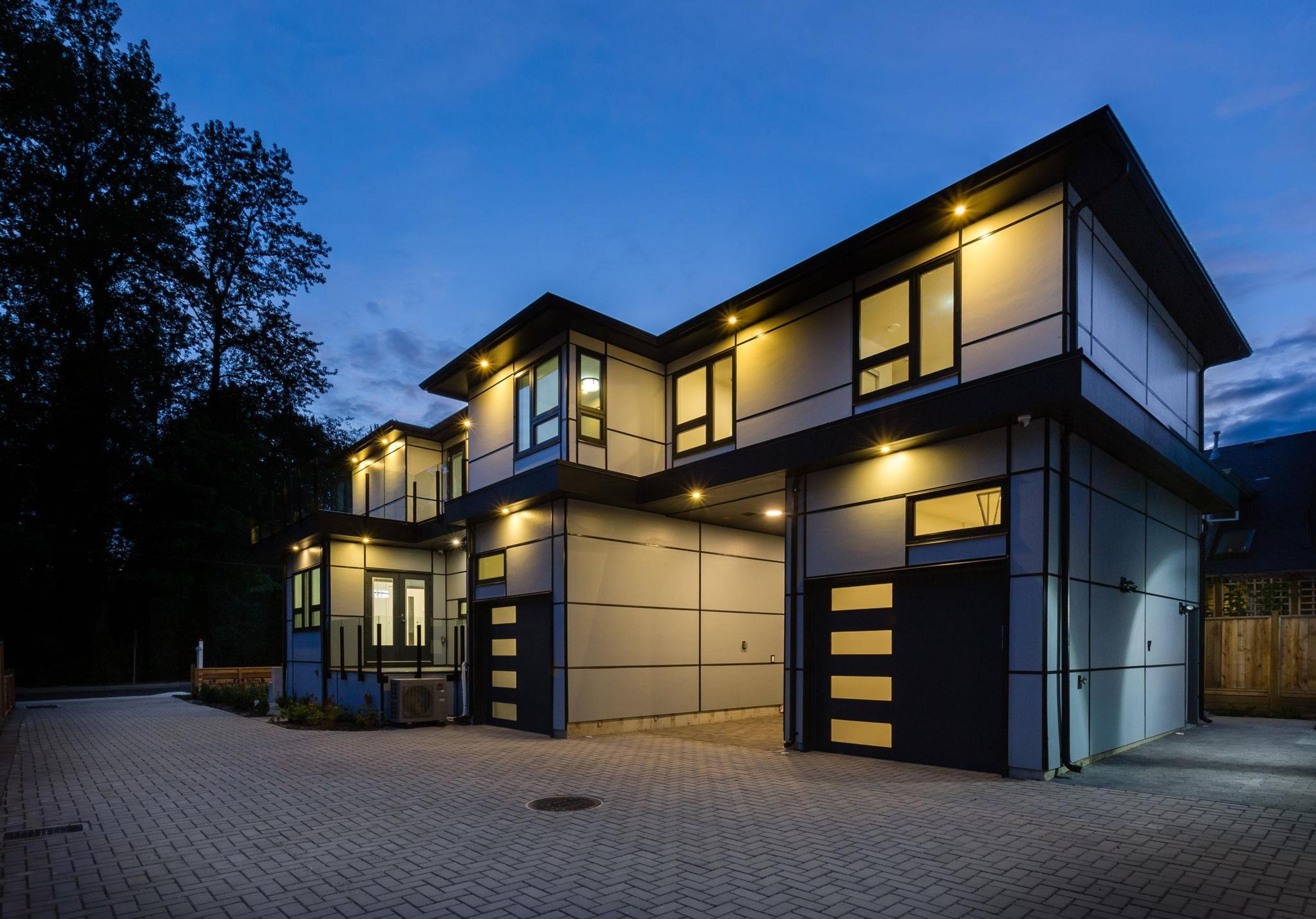 844 St. Denis Avenue, North Vancouver - Exteriors - Photo 3