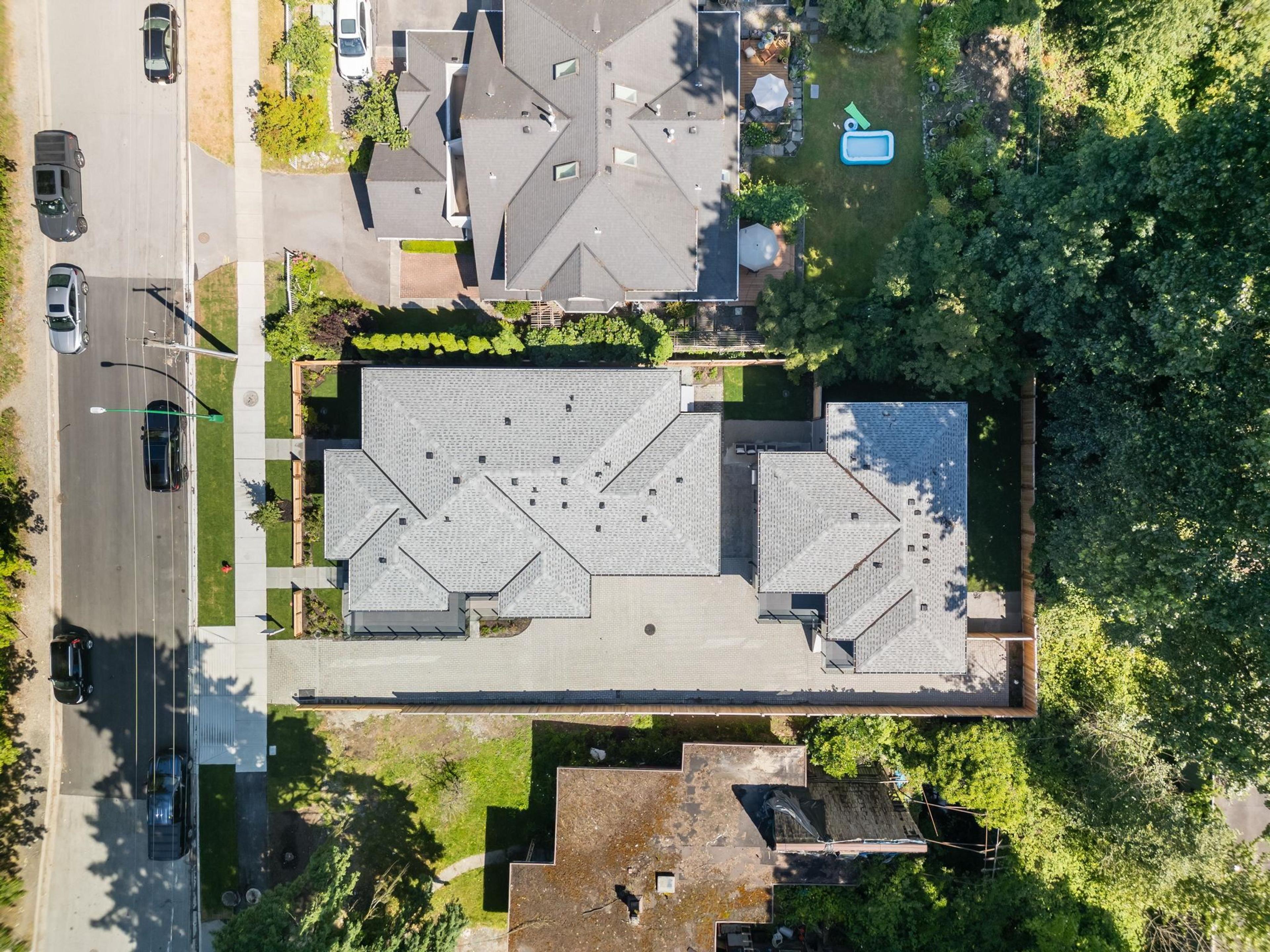 844 St. Denis Avenue, North Vancouver - Exteriors - Full Complex View, Drone/Aerial View - Photo 5