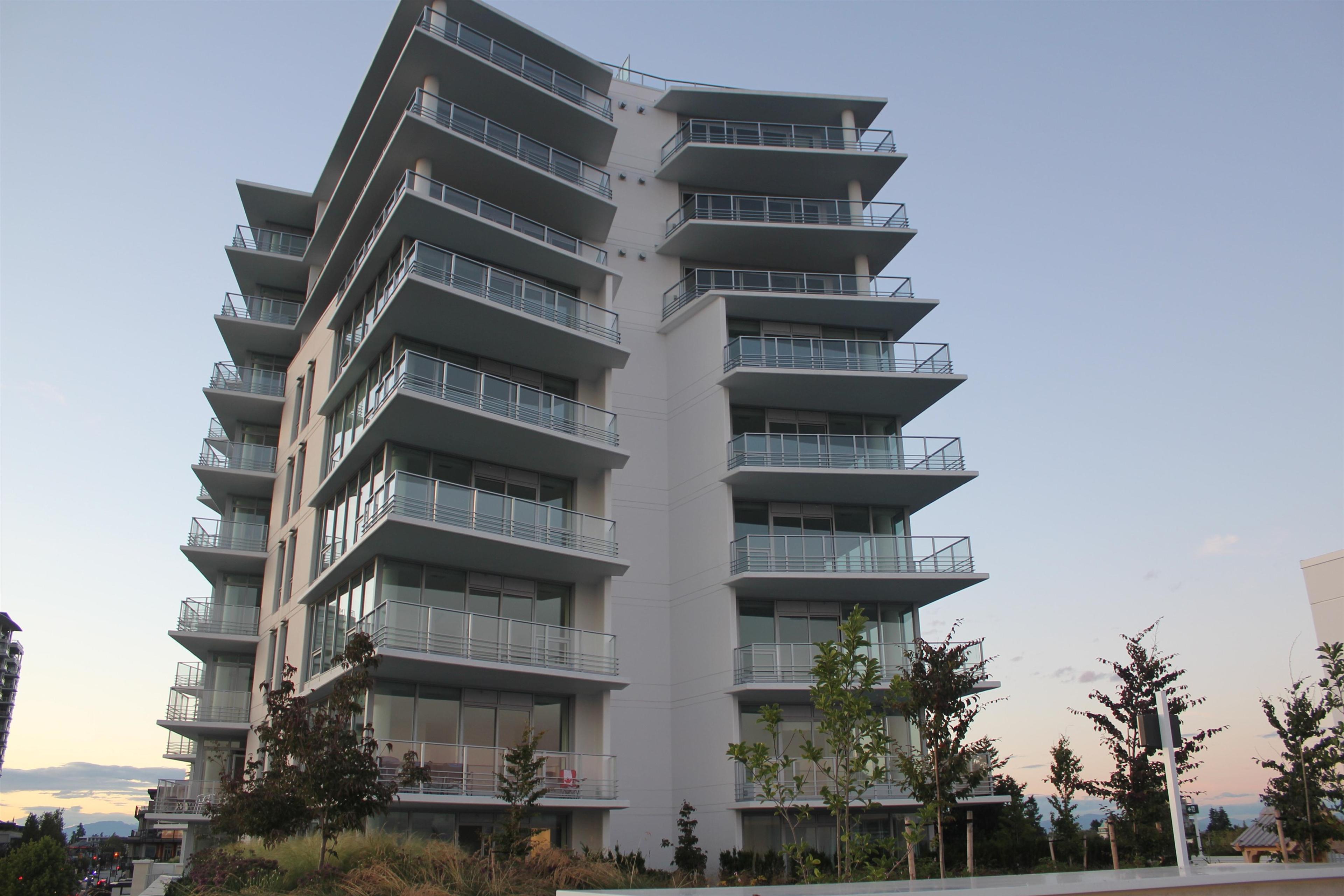 1342 Johnston Road, Surrey - Exteriors - Photo 2