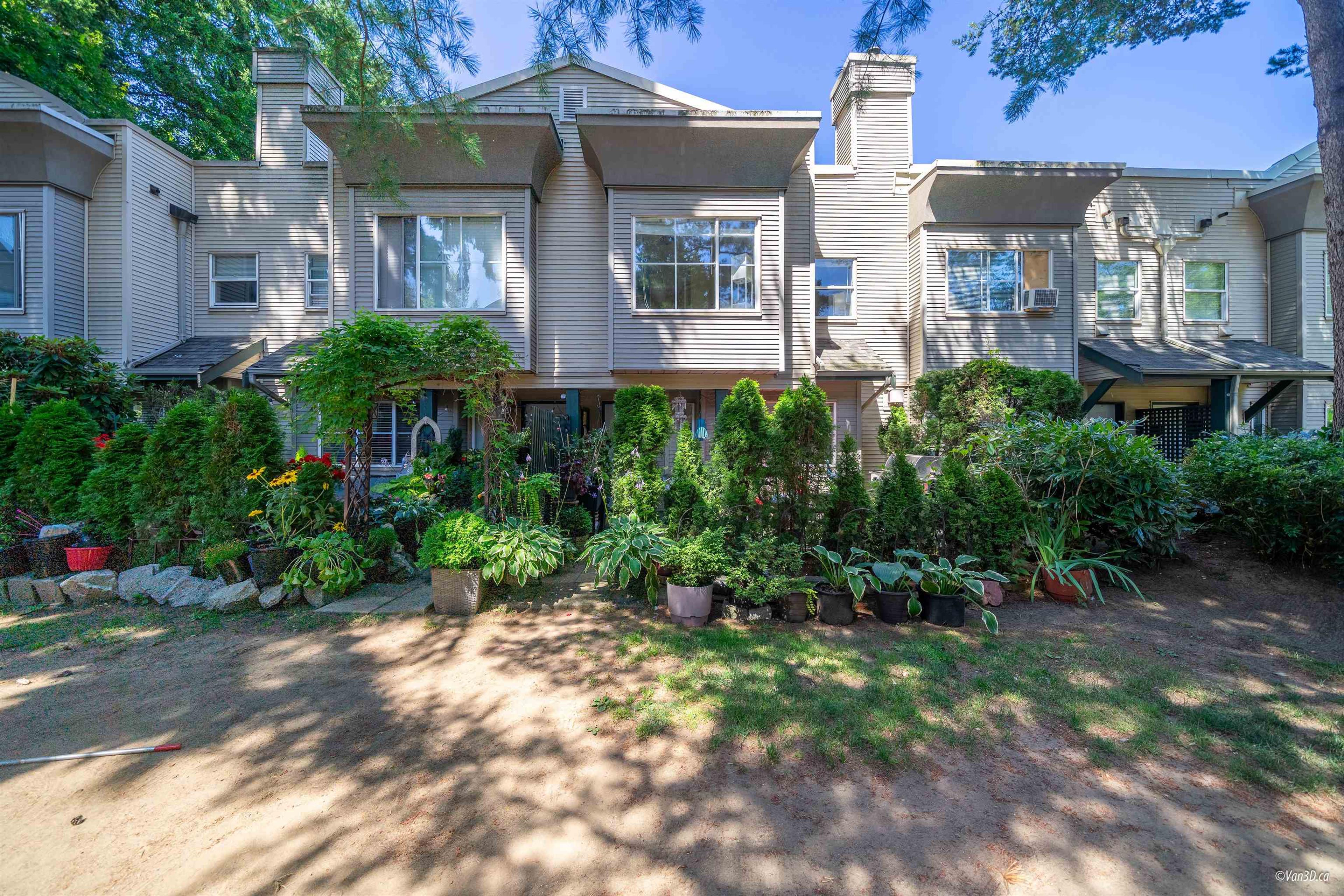 12449 191 Street, Pitt Meadows - Exteriors - Full Complex View - Photo 1