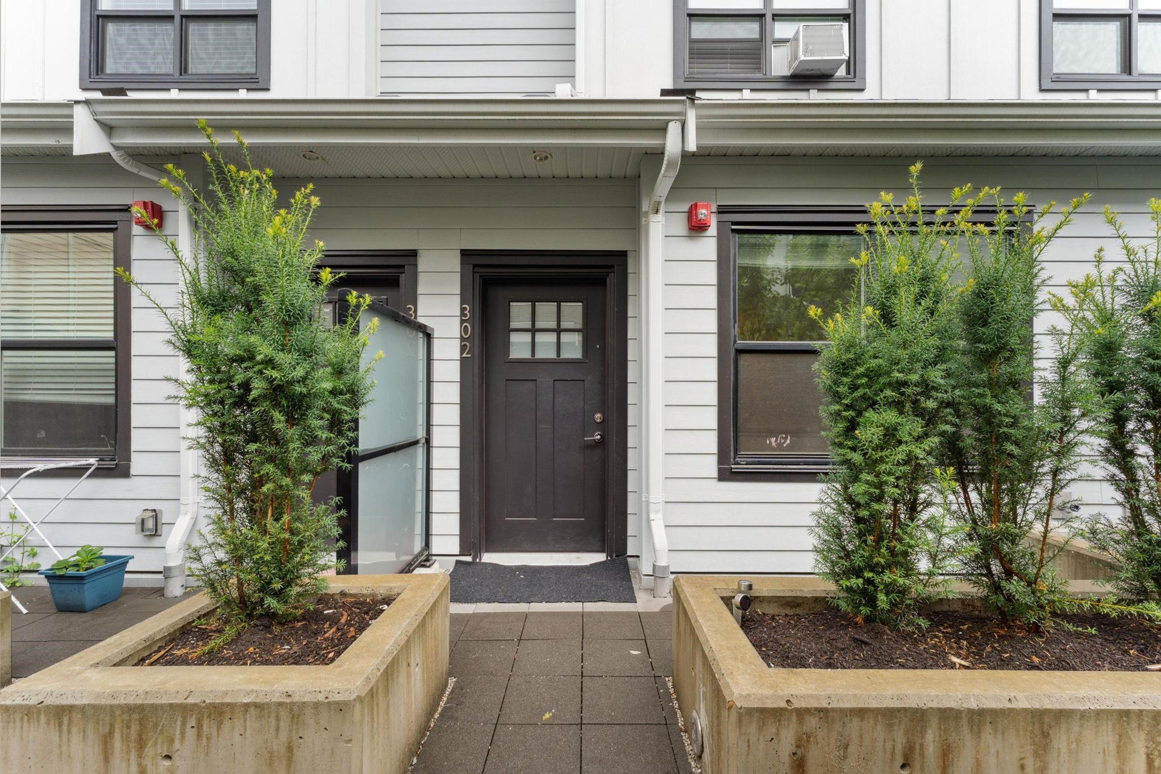 6933 Arcola Street, Burnaby - Exteriors - Photo 4