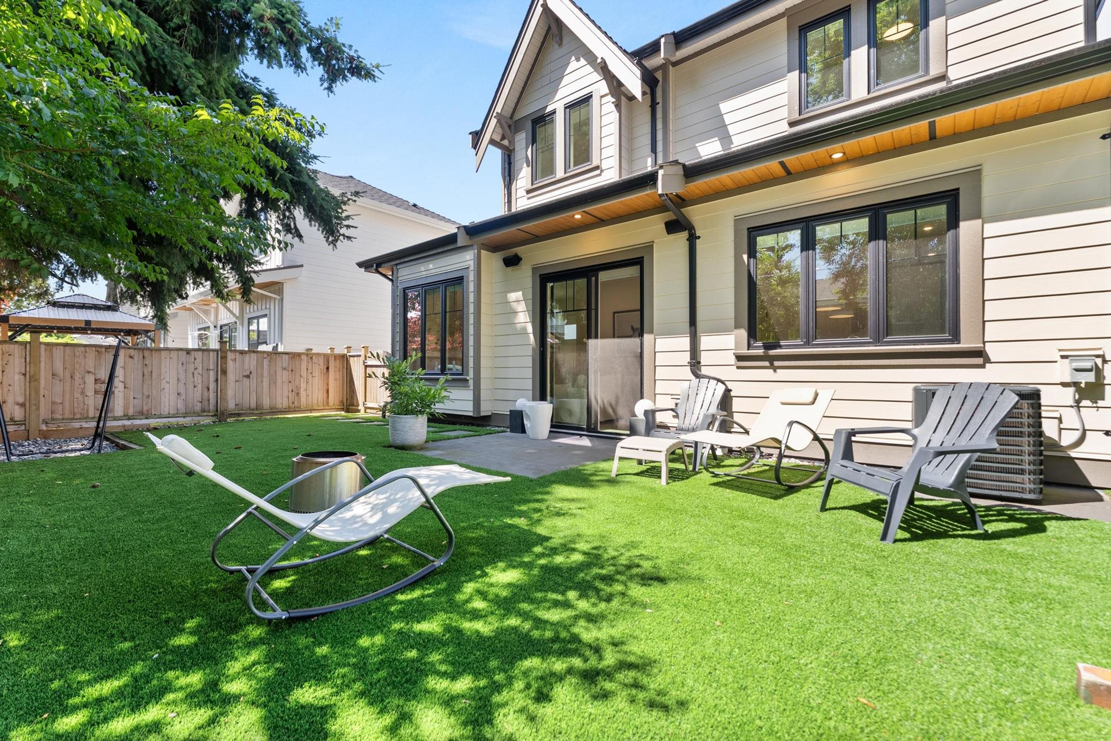 11480 Railway Avenue, Richmond - Exteriors - Photo 4