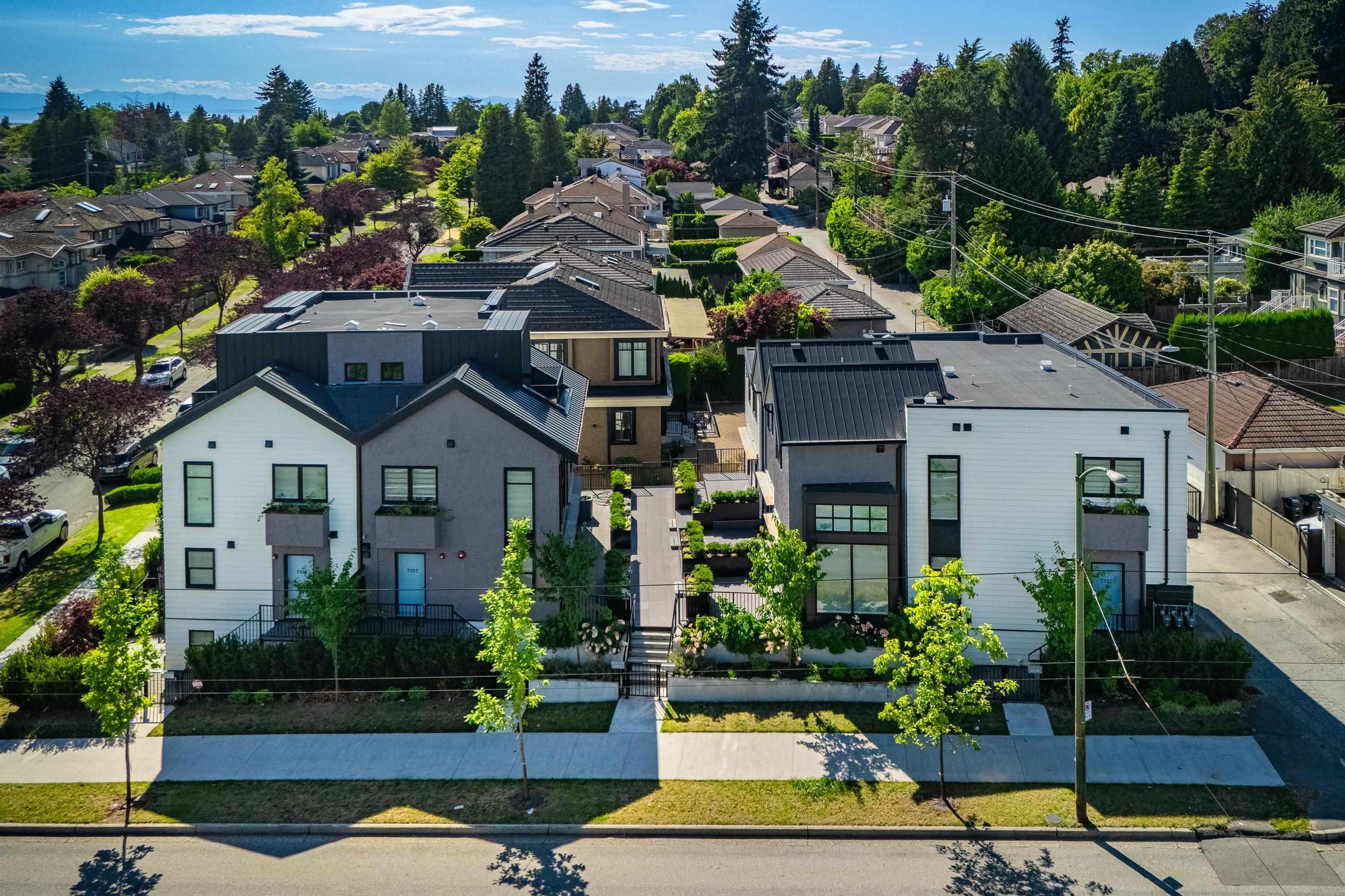 1007 W 58th Avenue, Vancouver - Exteriors - Drone/Aerial View - Photo 6