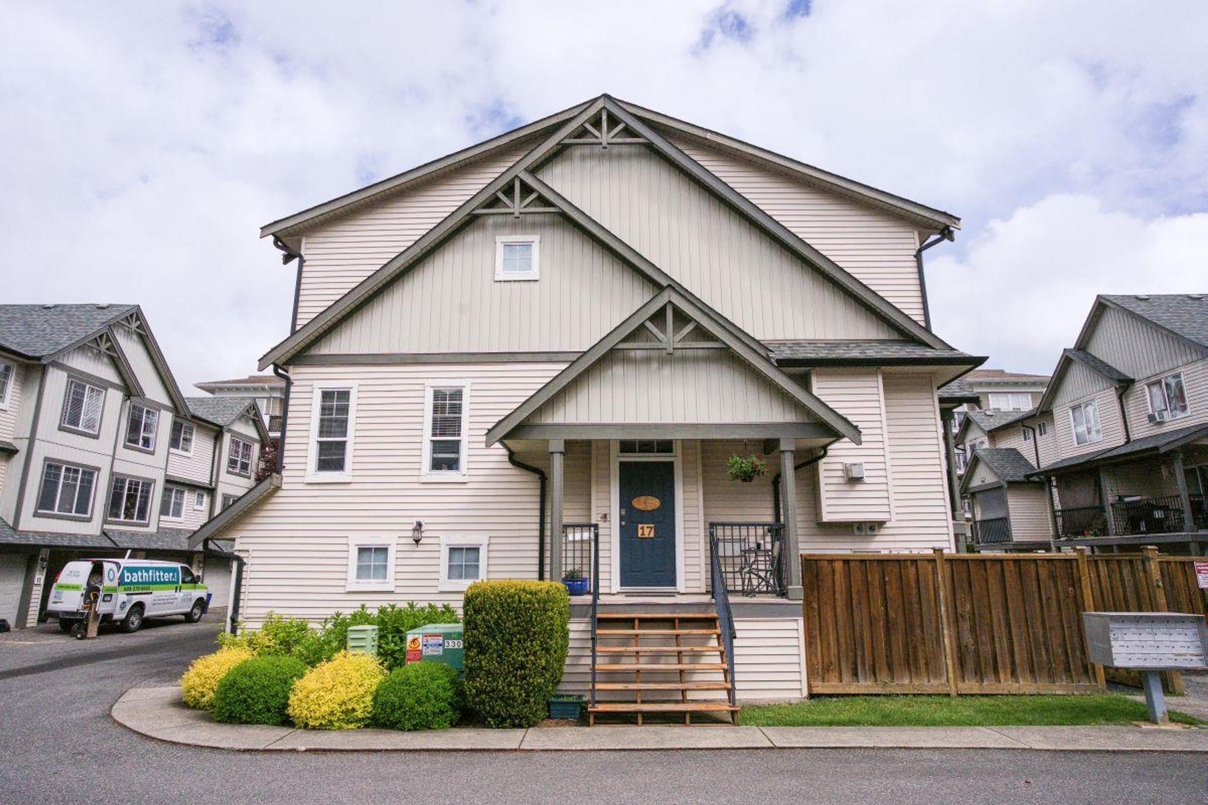 8917 Edward Street, Chilliwack - Exteriors - Photo 1