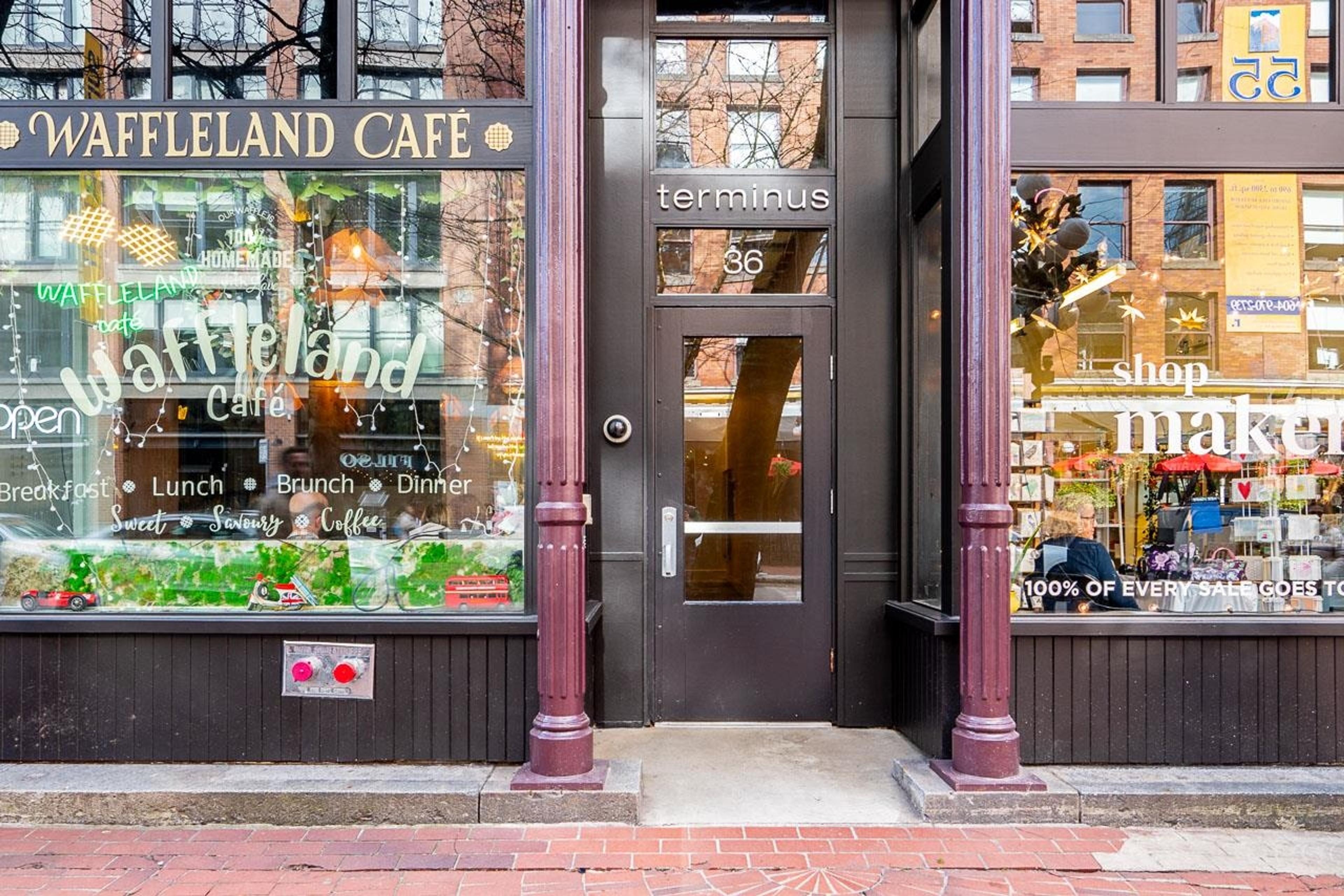 36 Water Street, Vancouver - Exteriors - Photo 1