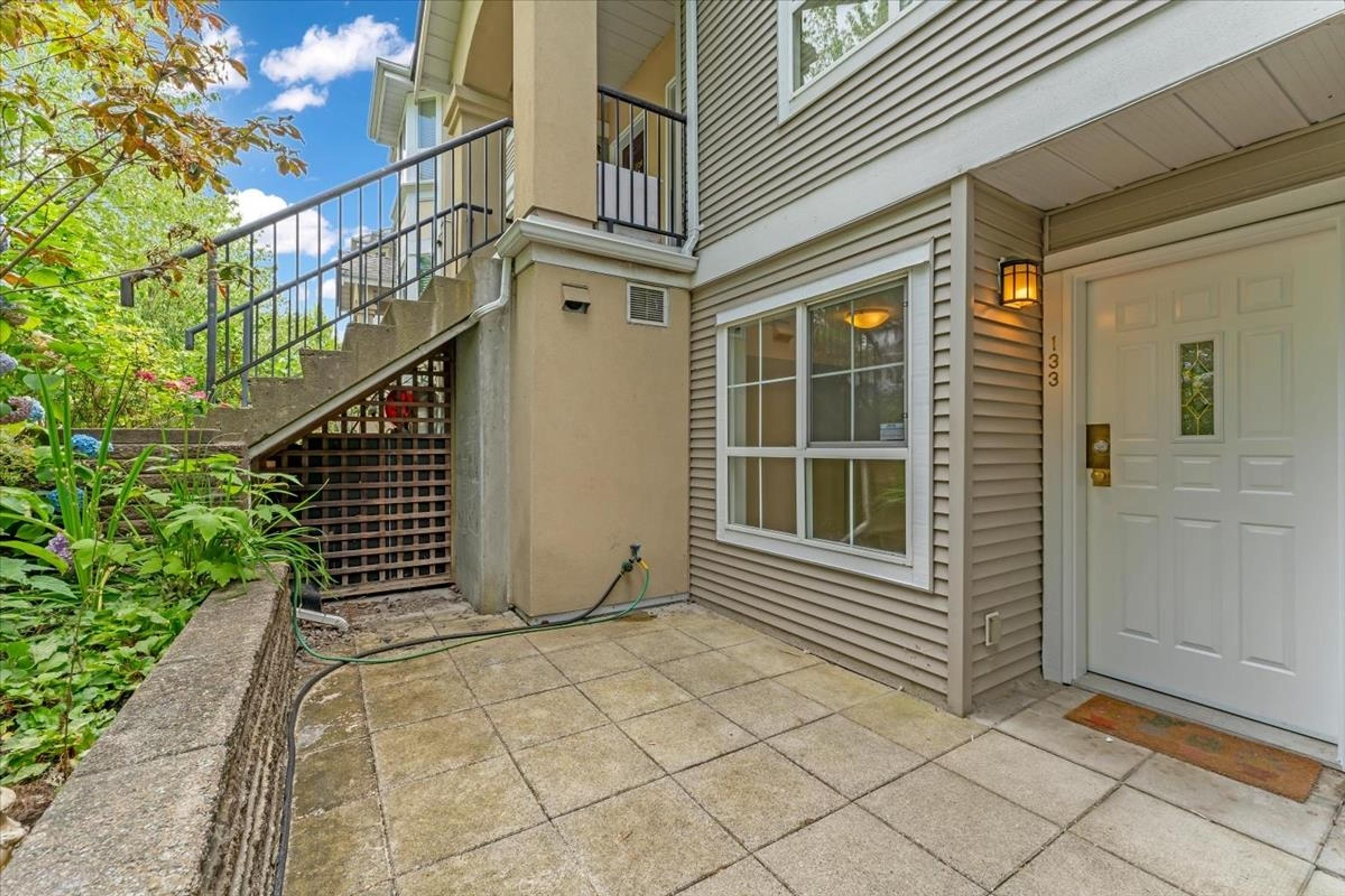 1408 Cartier Avenue, Coquitlam - Outdoor Amenities - Garden / Yard/ Backyard/ Porch/ Deck - Photo 3