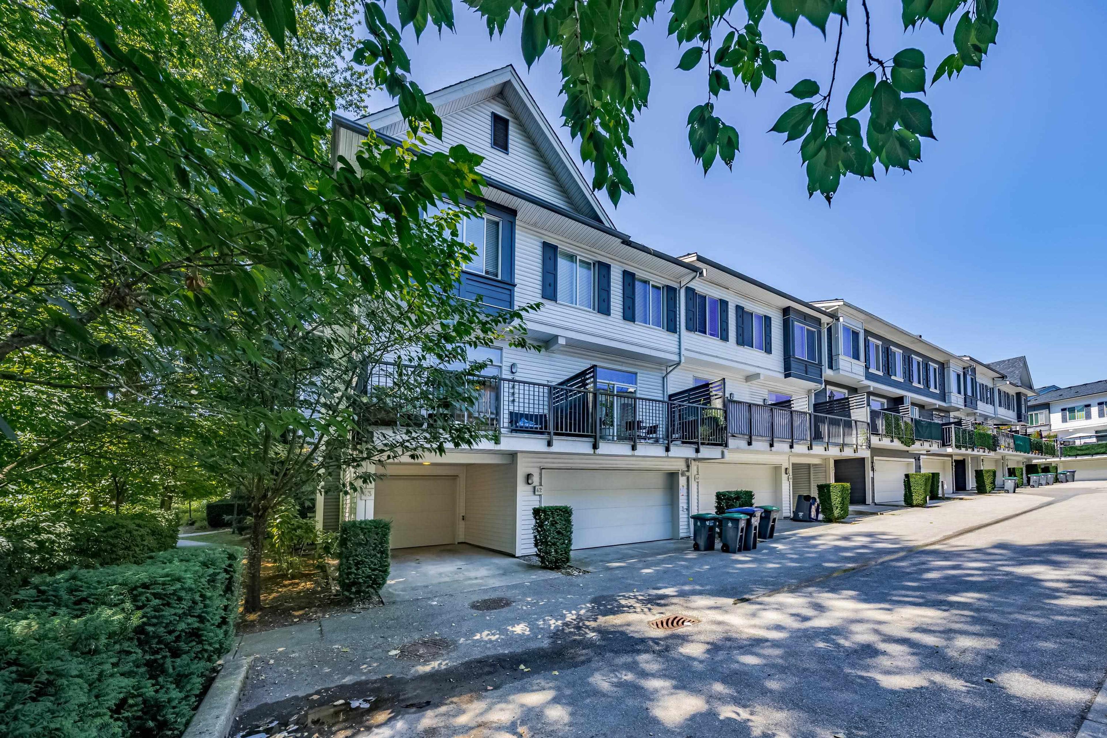 15340 Guildford Drive, Surrey - Exteriors - Full Complex View - Photo 4