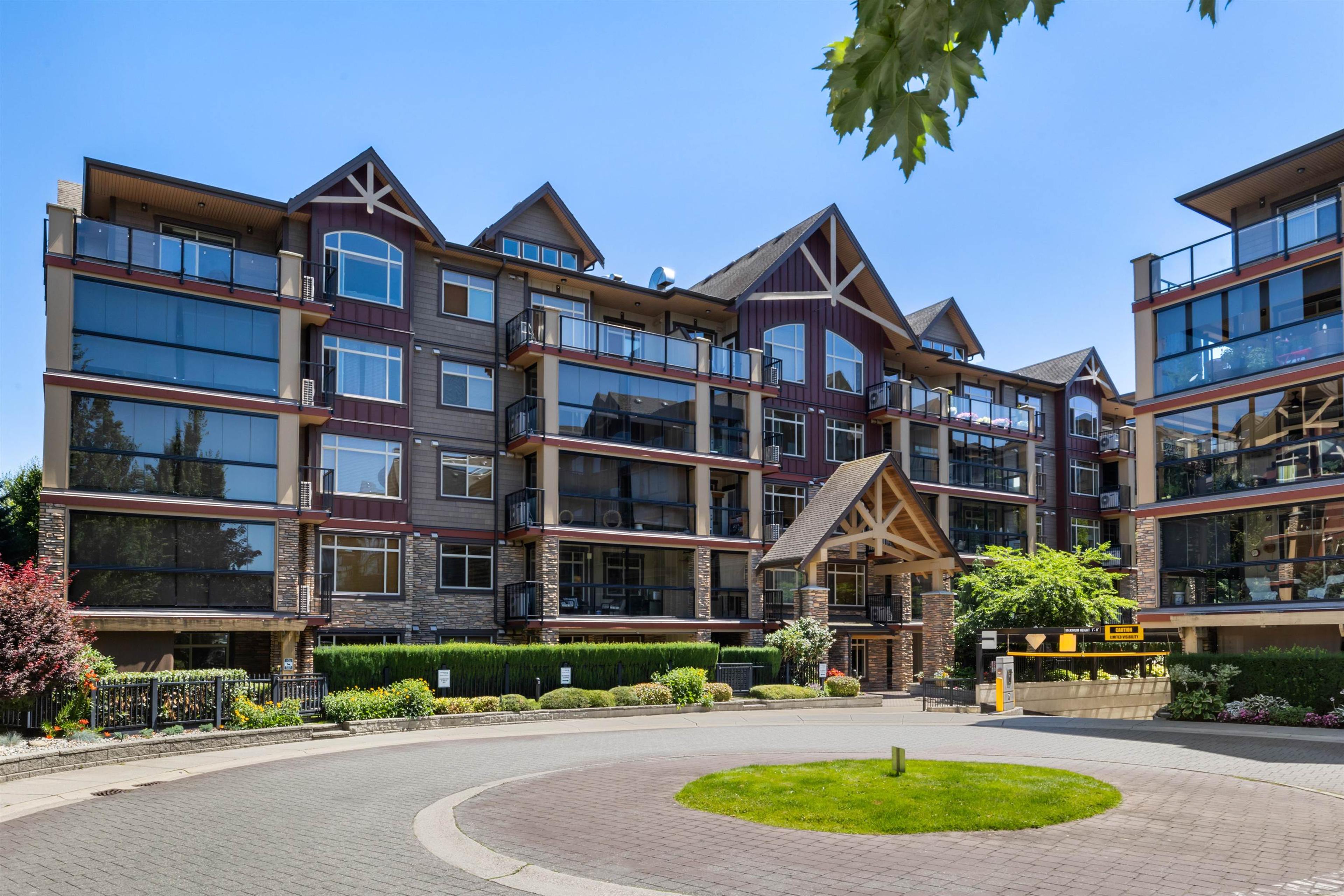 8288 207a Street, Langley - Exteriors - Full Complex View - Photo 4