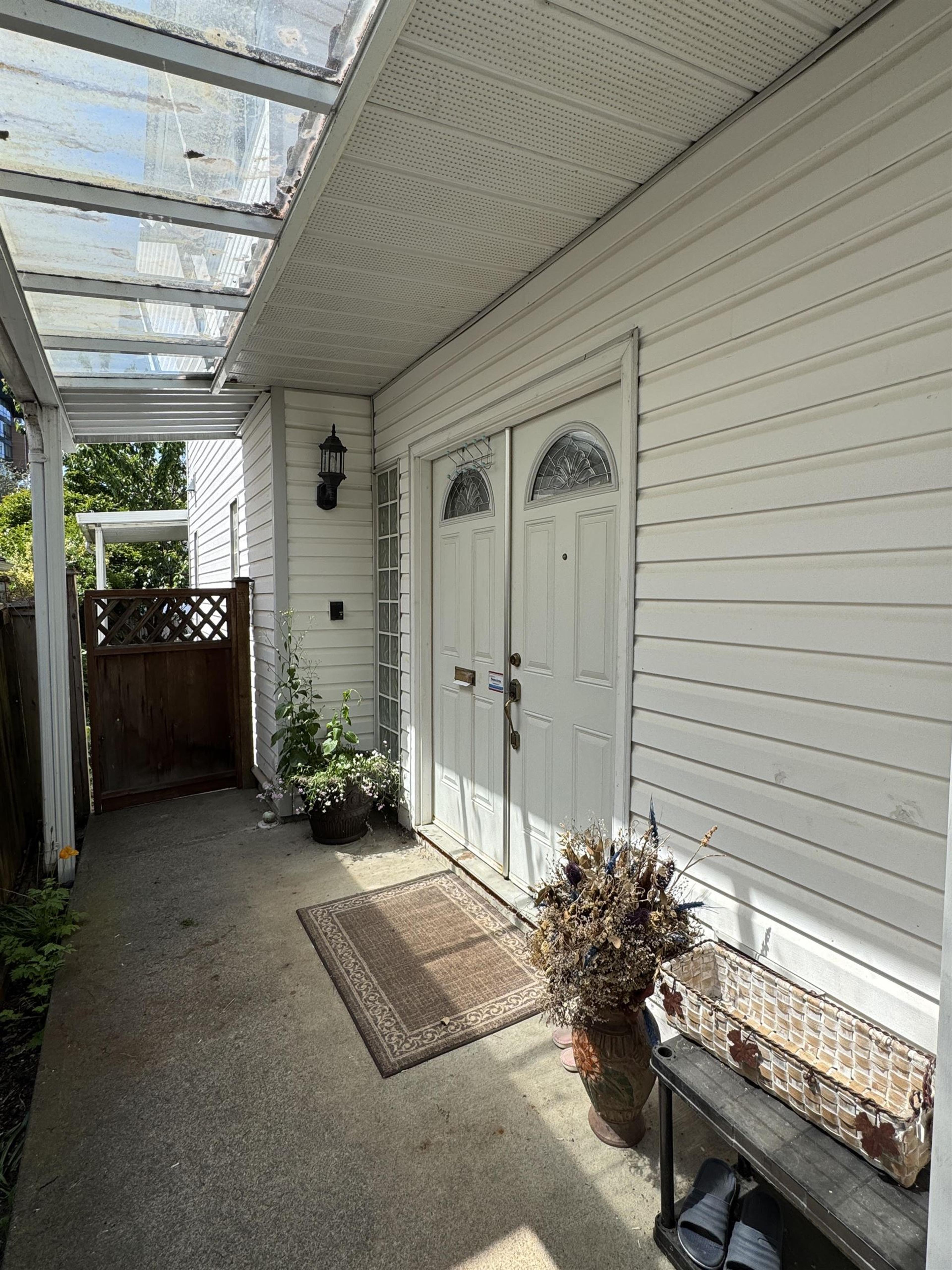 8519 French Street, Vancouver - Exteriors - Photo 1