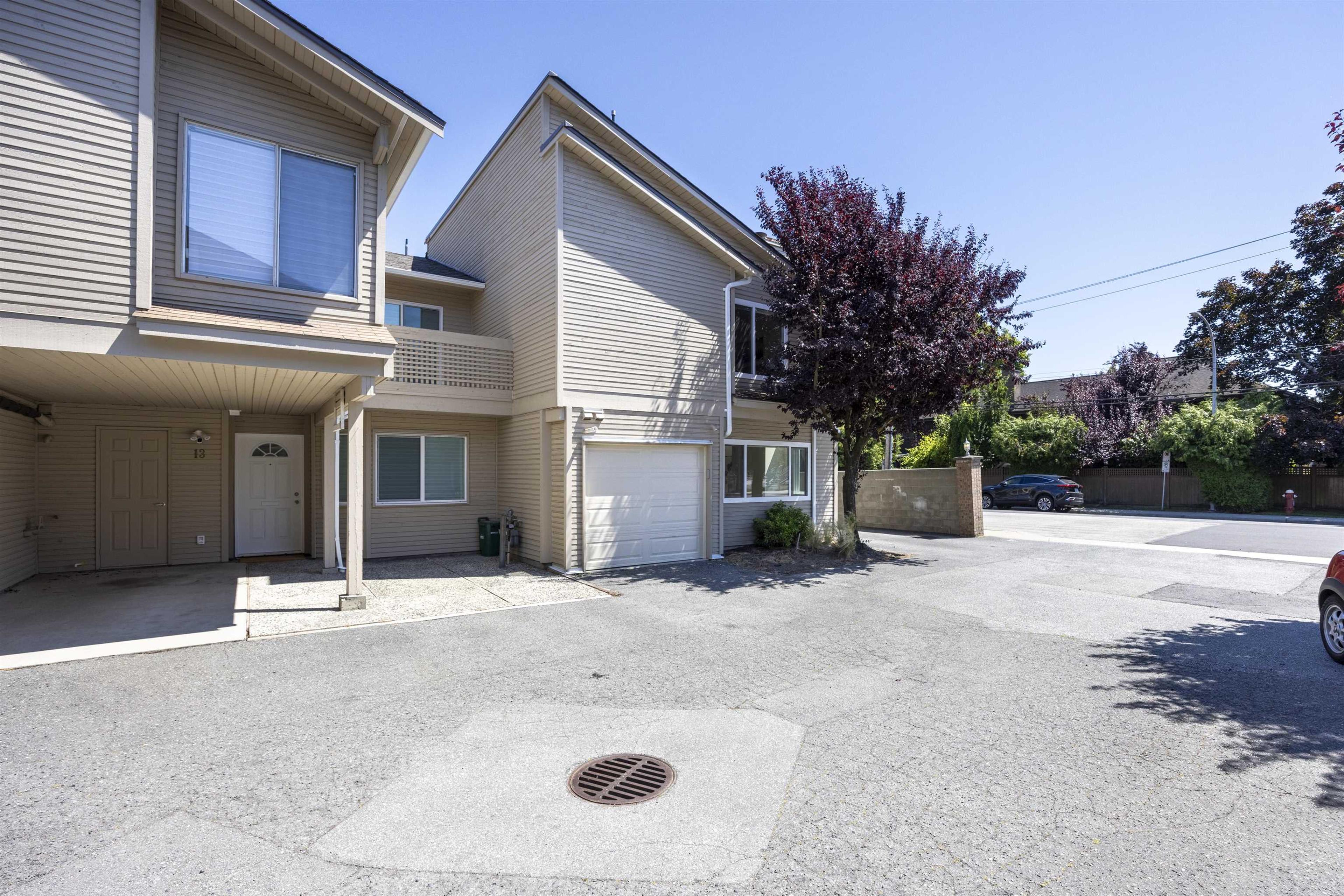 8691 Cook Road, Richmond - Exteriors - Photo 2