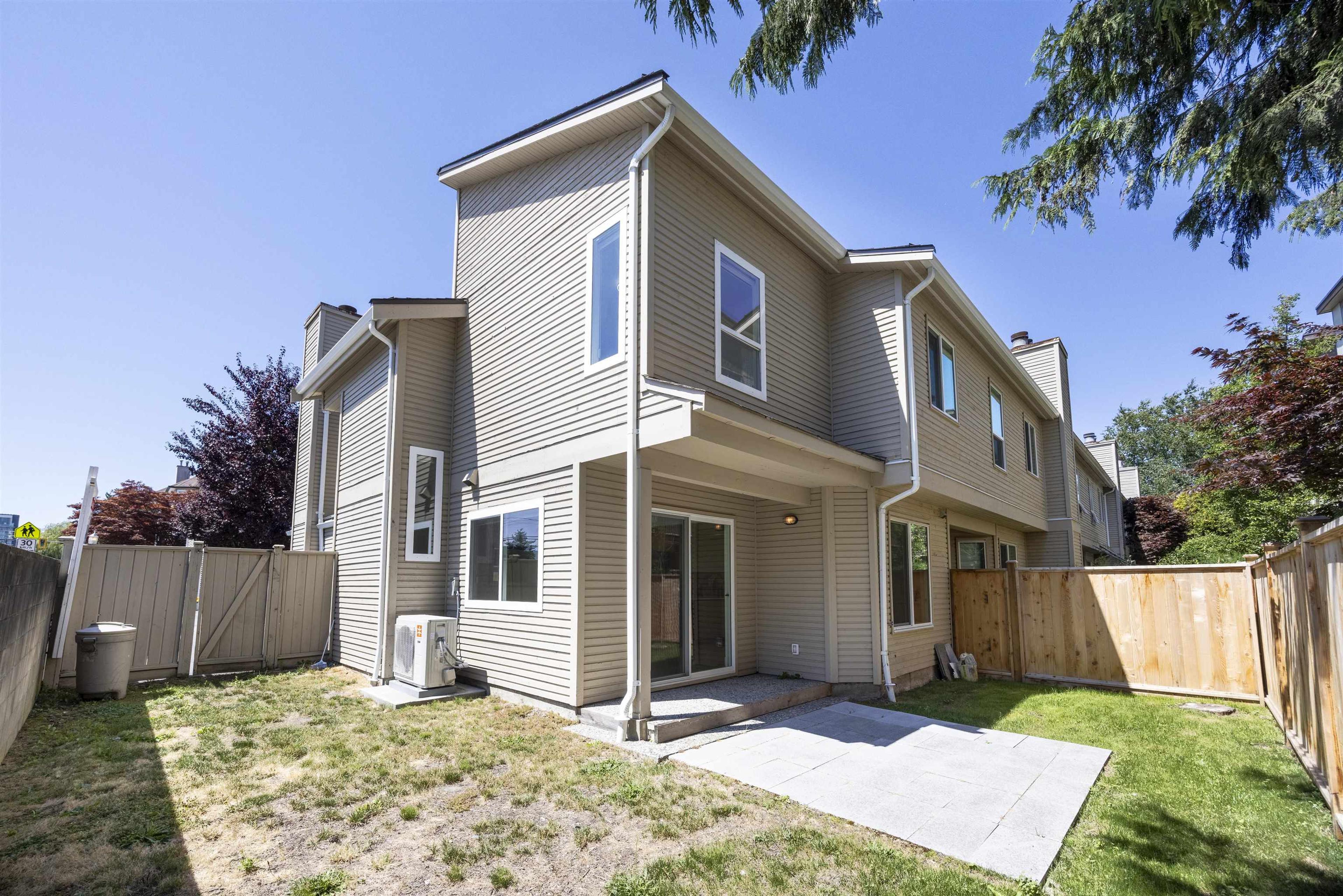 8691 Cook Road, Richmond - Exteriors - Photo 3