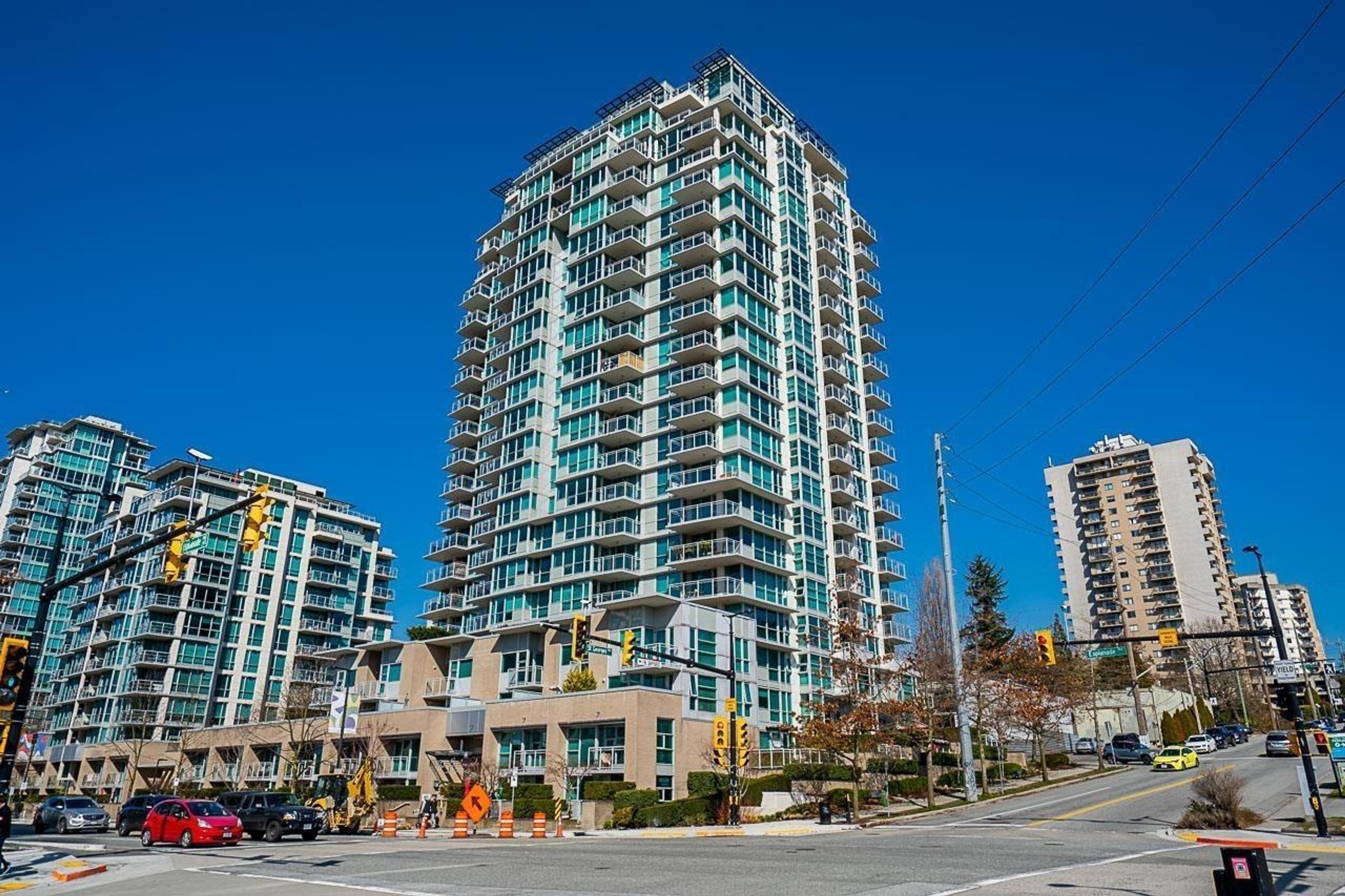 188 E Esplanade, North Vancouver - Exteriors - Full Complex View - Photo 1