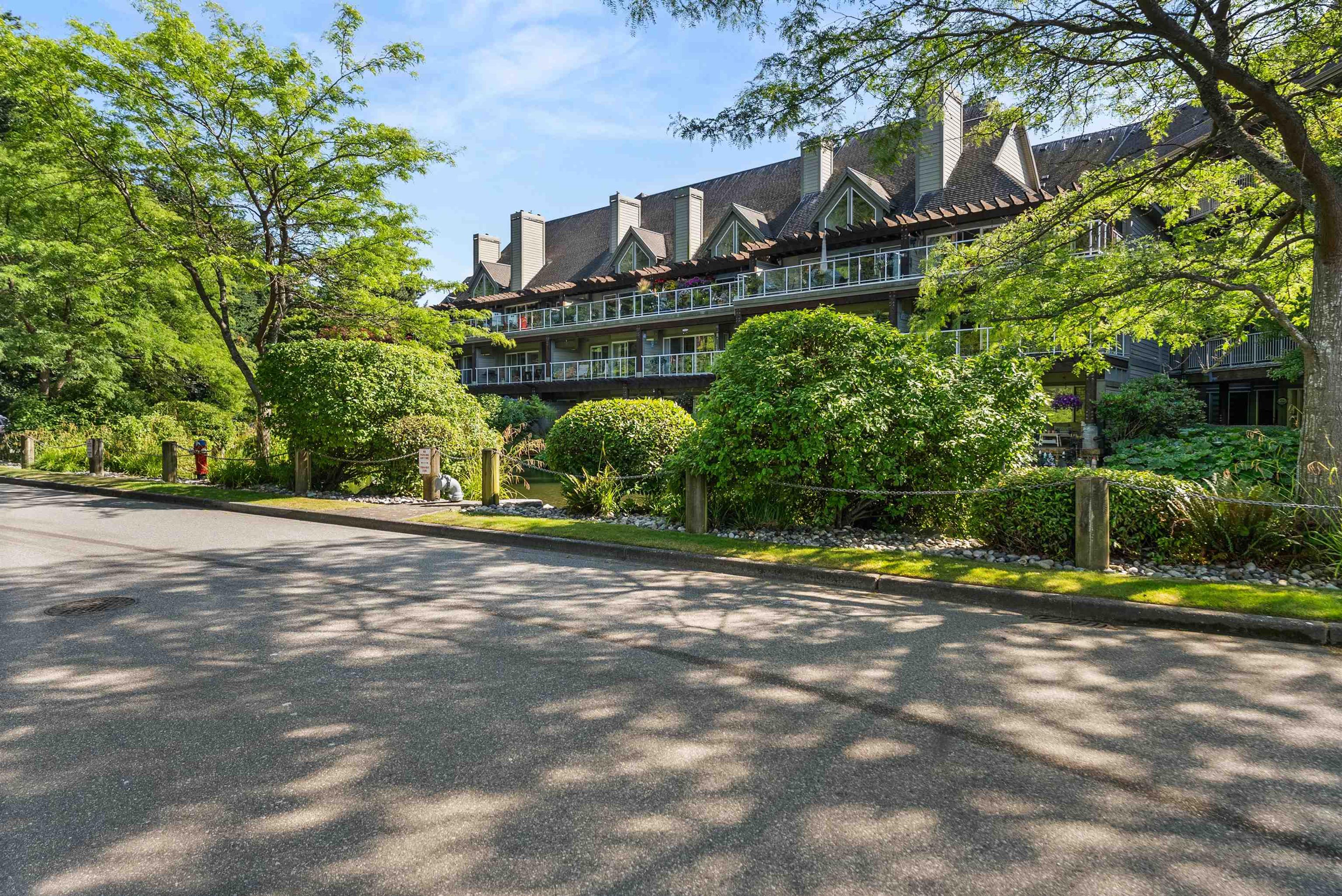 1120 Tsatsu Shores Drive, Tsawwassen - Exteriors - Photo 6