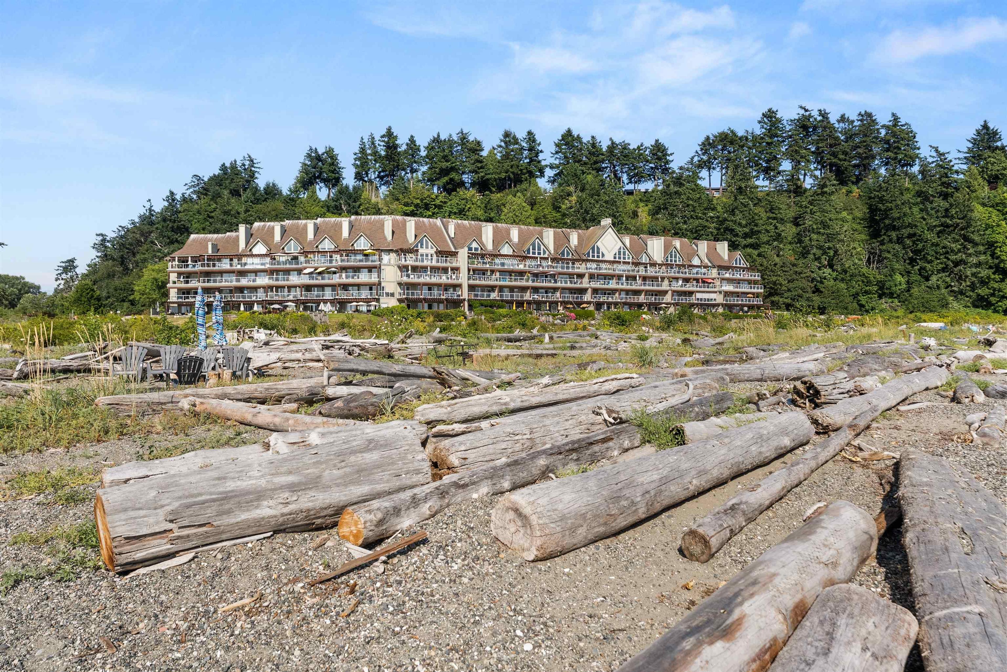 1120 Tsatsu Shores Drive, Tsawwassen - Exteriors - Full Complex View - Photo 9