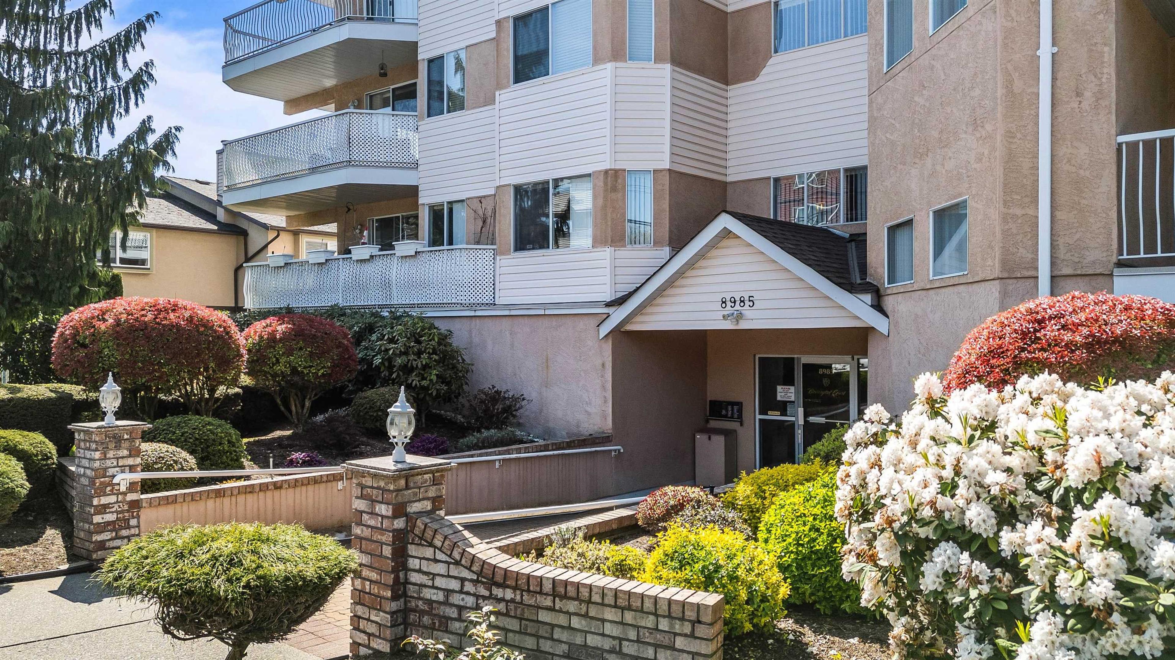 8985 Mary Street, Chilliwack - Exteriors - Photo 2