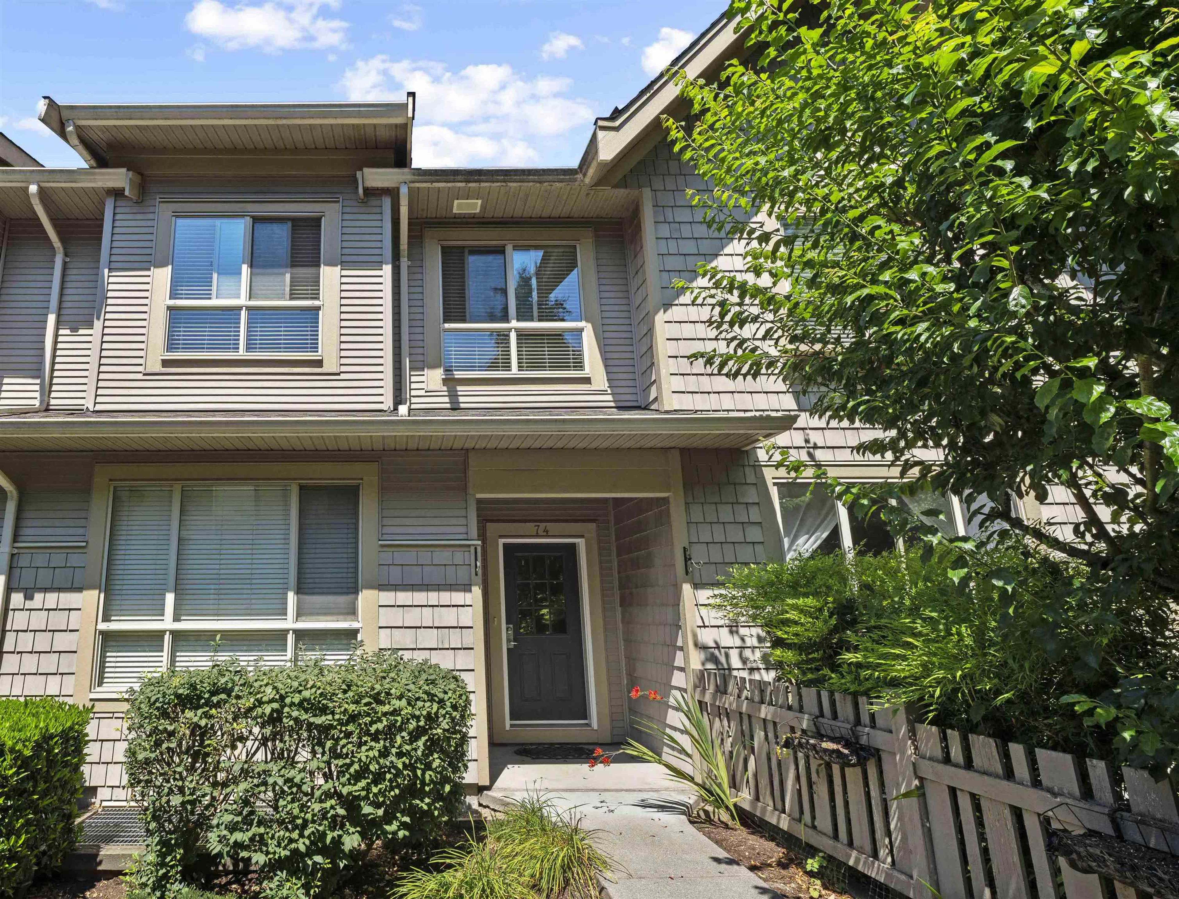 2738 158 Street, Surrey - Exteriors - Photo 3